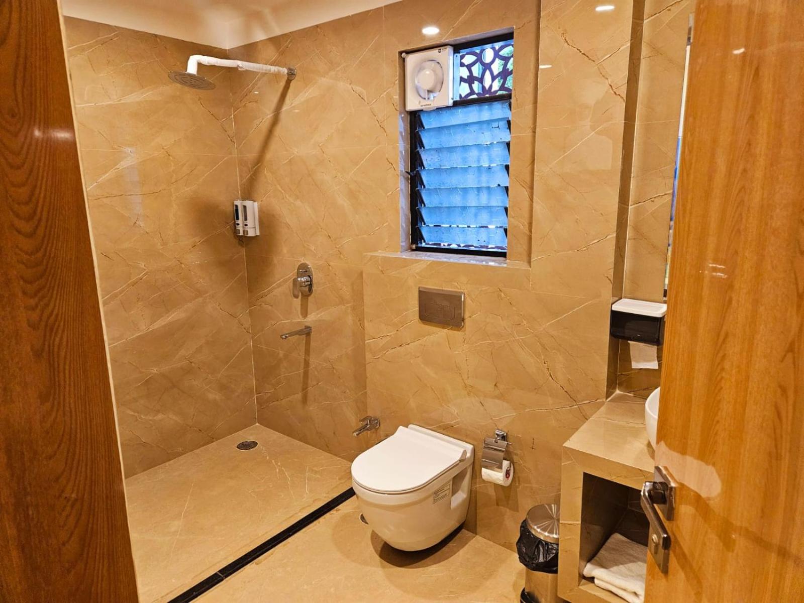 Superior Double Room - Photo 2
