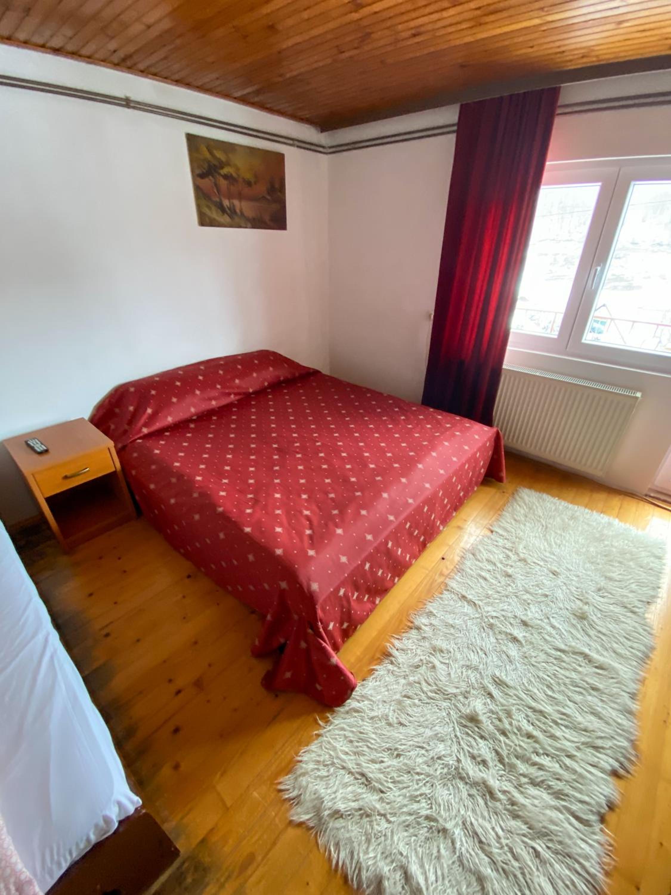 Studio Apartment photo 1