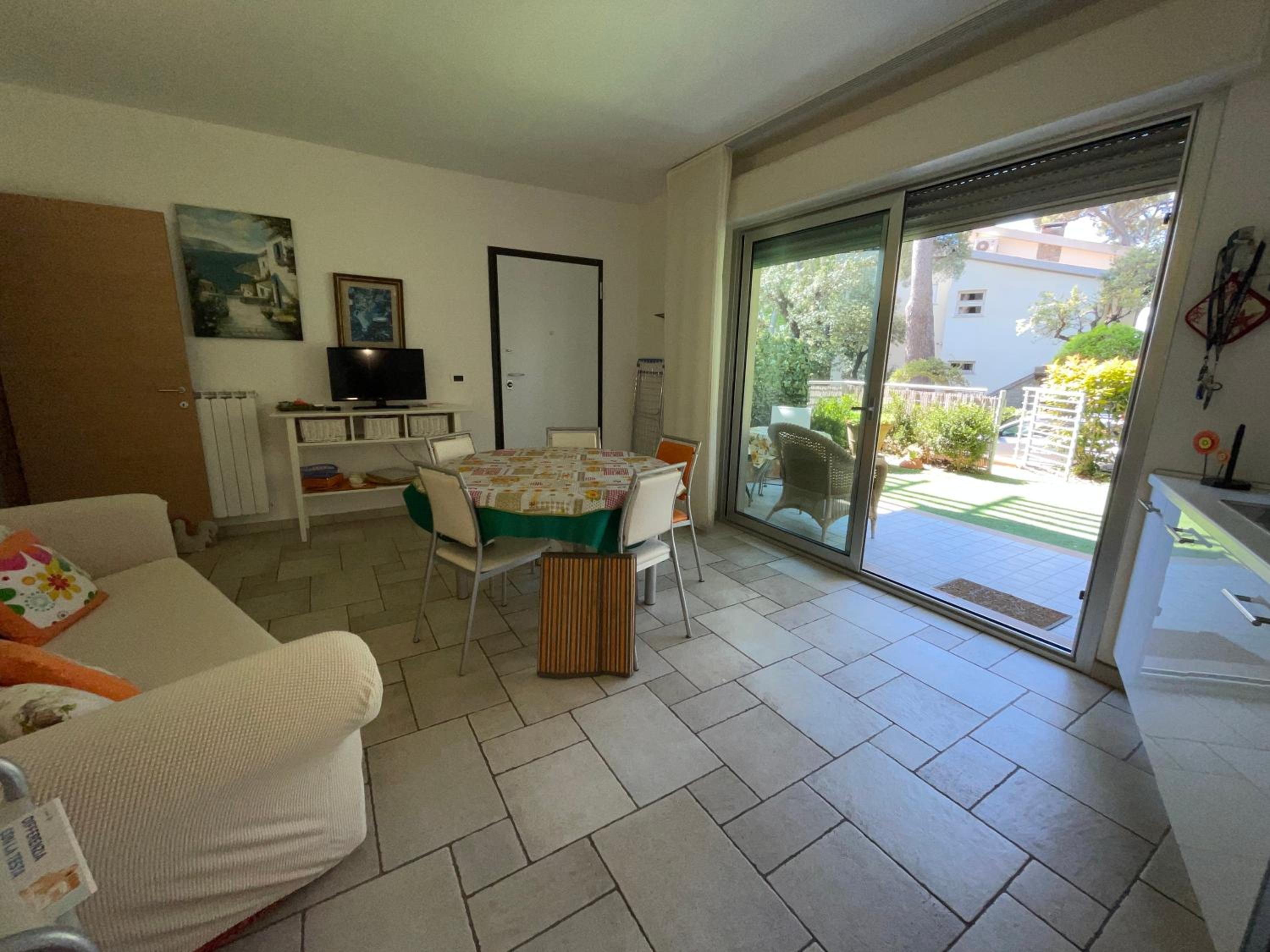 Two-Bedroom Apartment (4 Adults) - Ground Floor photo 1