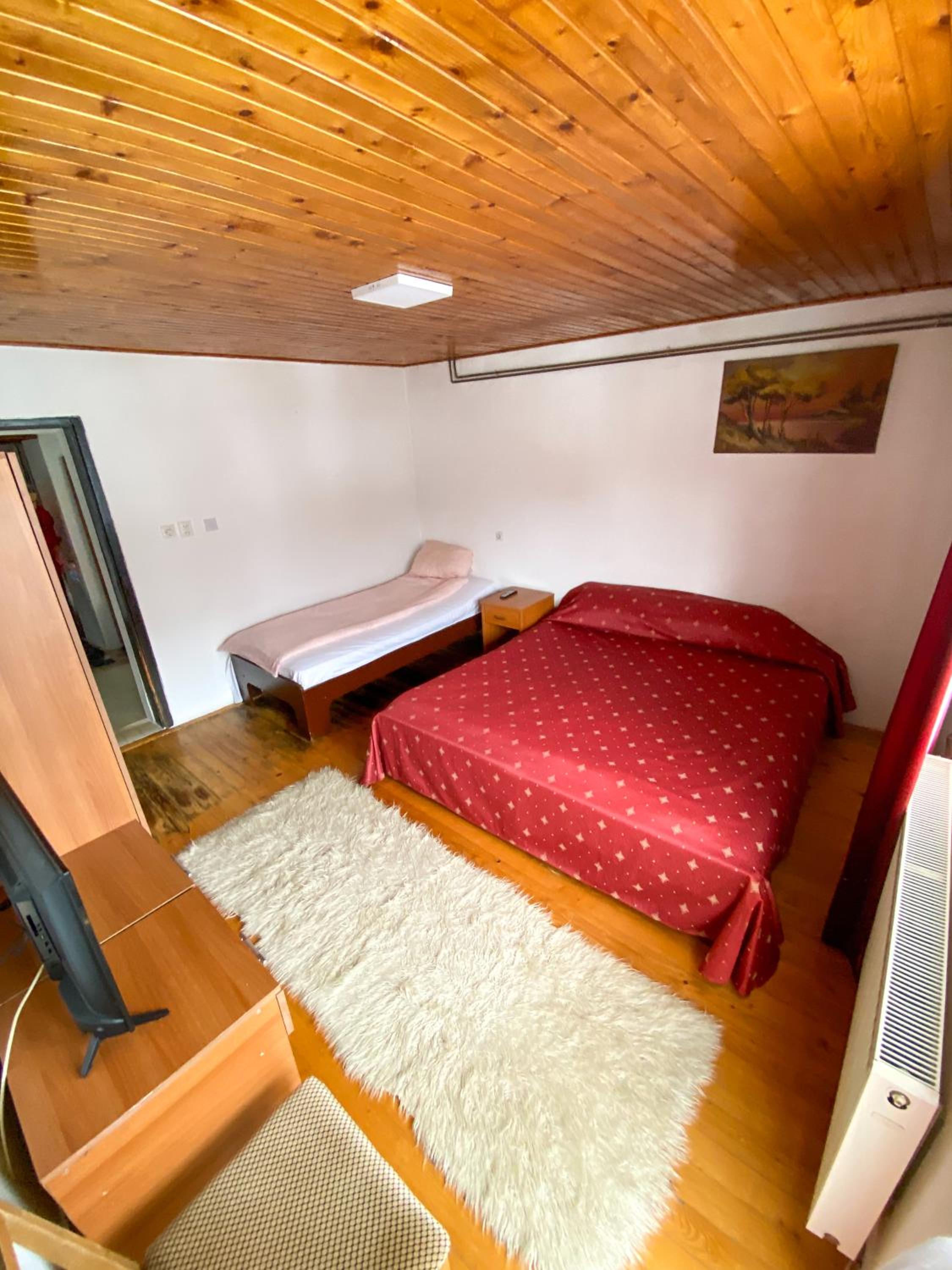 Studio Apartment photo 2