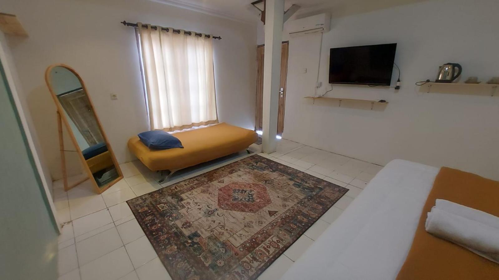 Deluxe Family Room photo 2