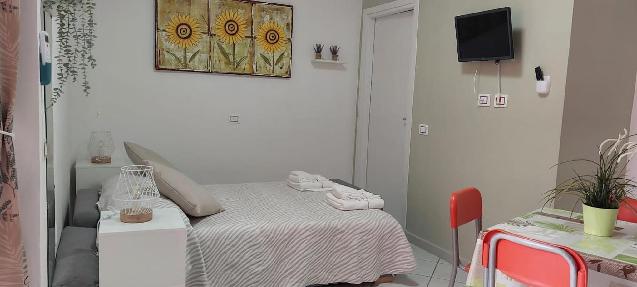 Two-Bedroom House photo 2