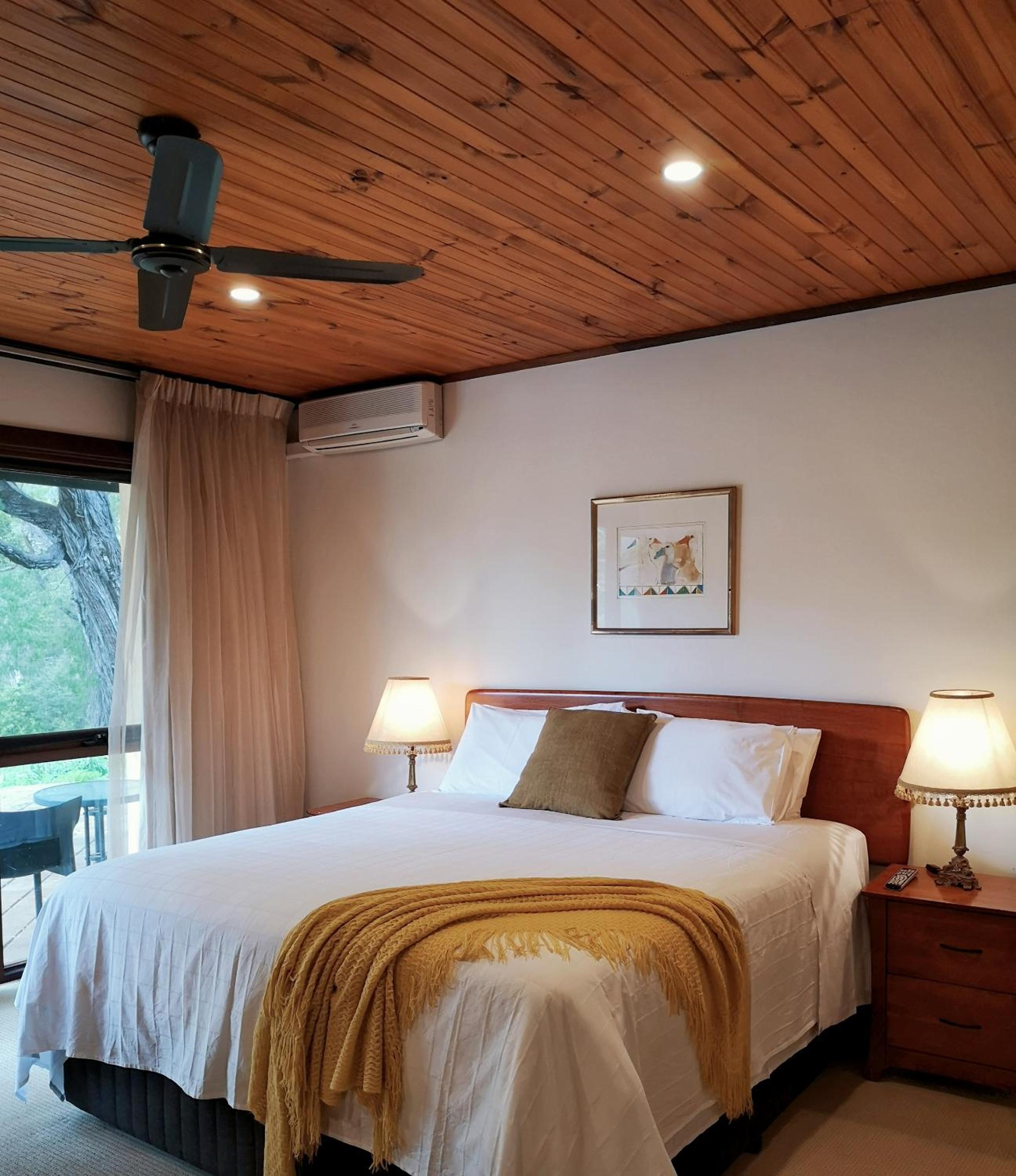 King Room with Garden View