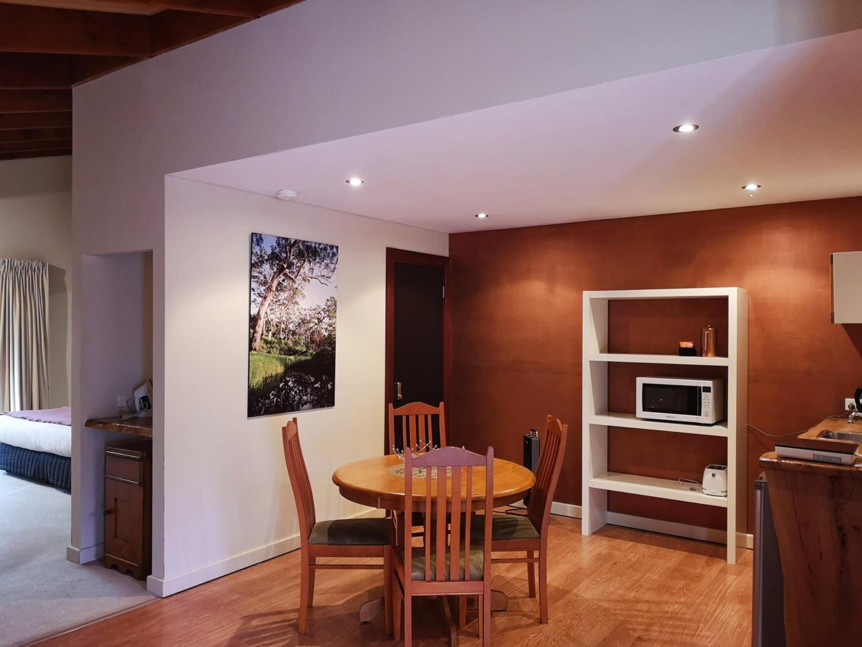 Family Room with Garden View photo 2