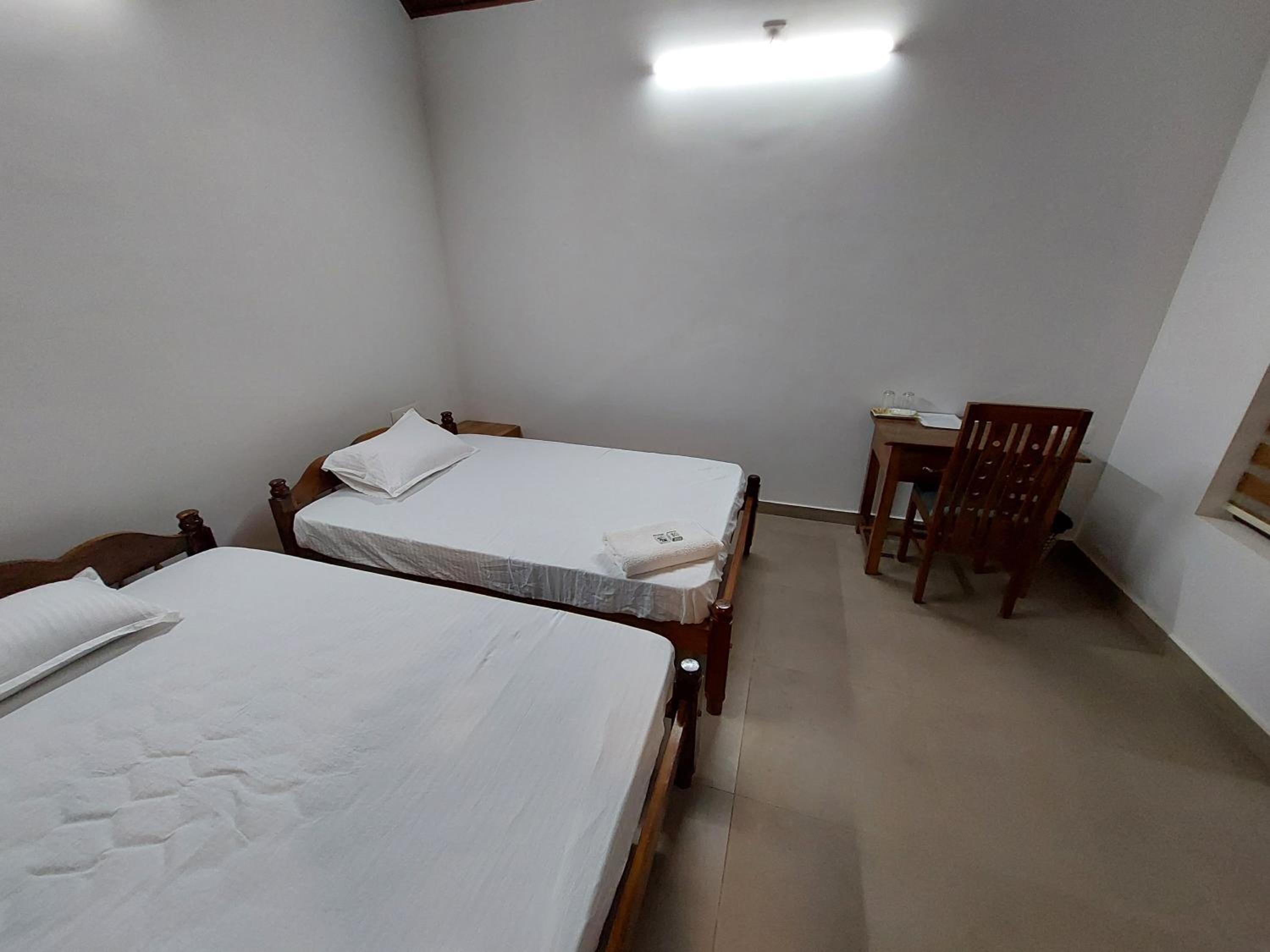 Double Room With Balcony photo 3