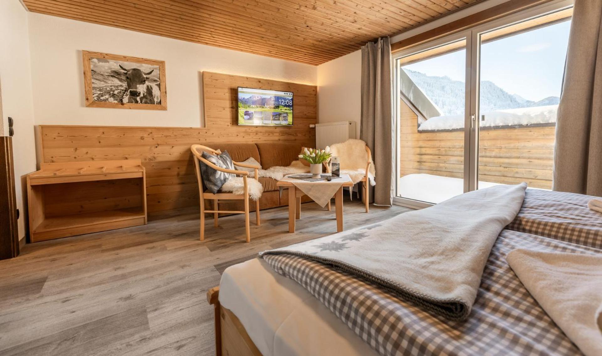 Double Room with Mountain View - Photo 7