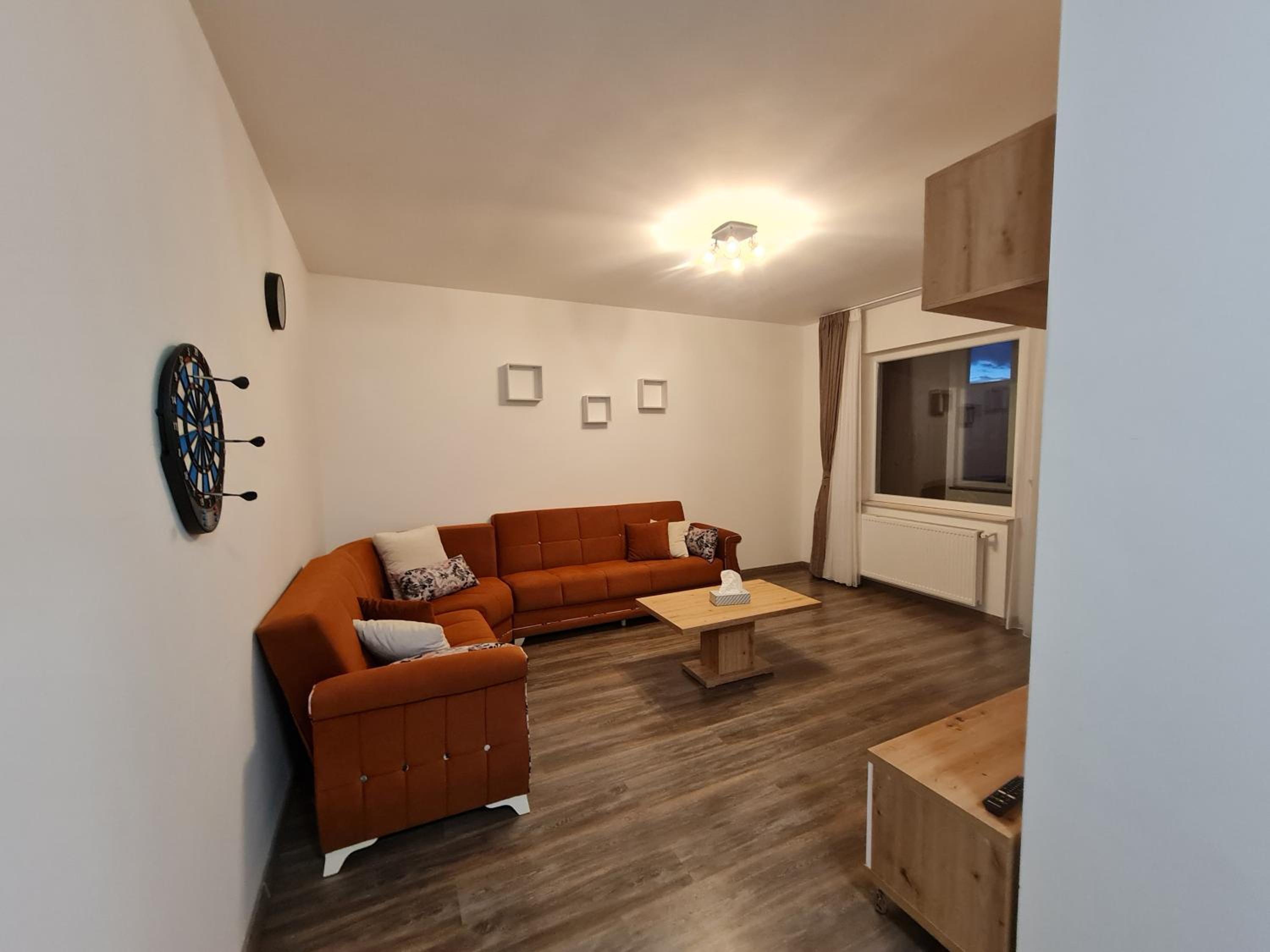One-Bedroom Apartment photo 2