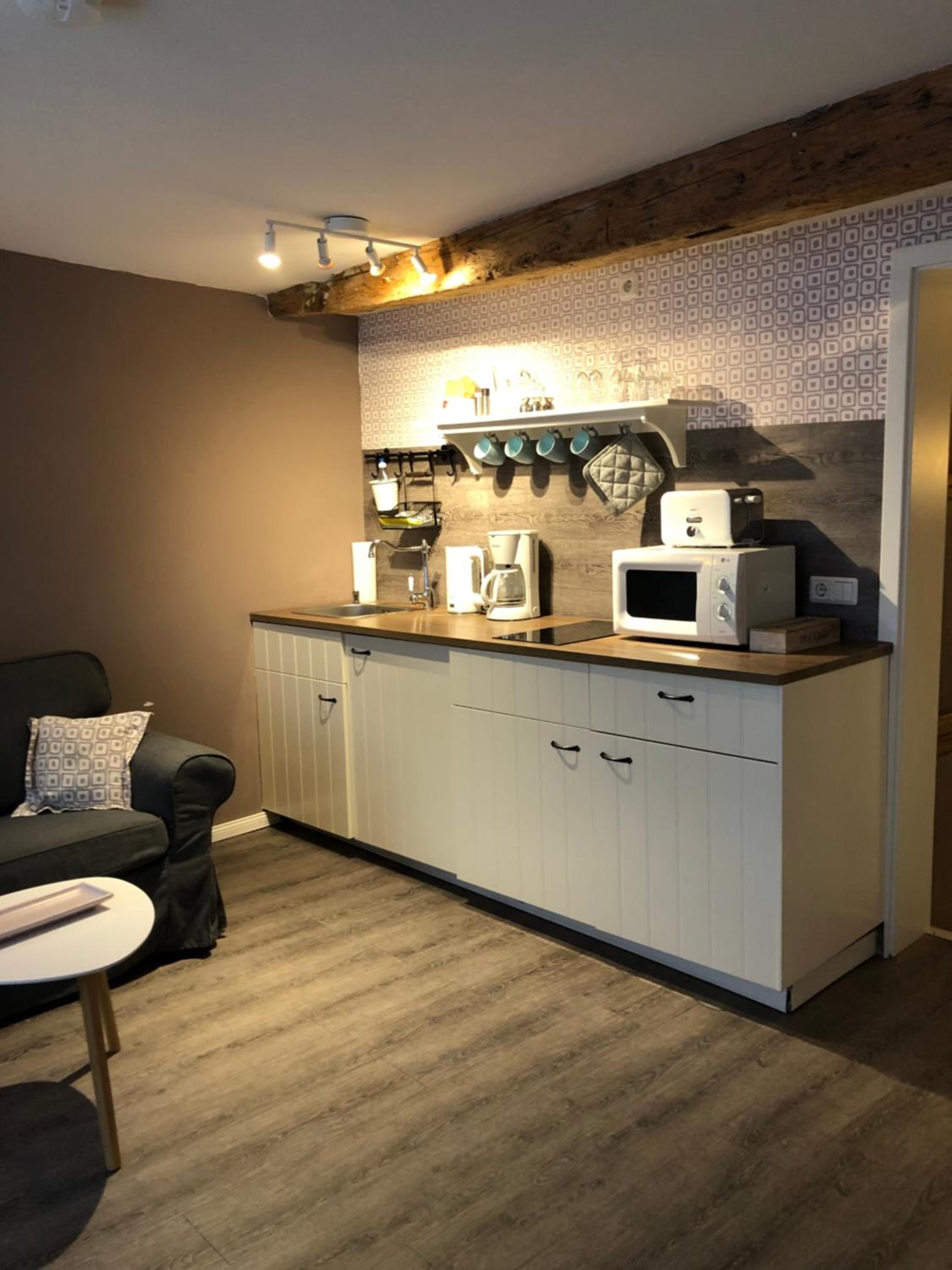 One-Bedroom Apartment - Photo 13