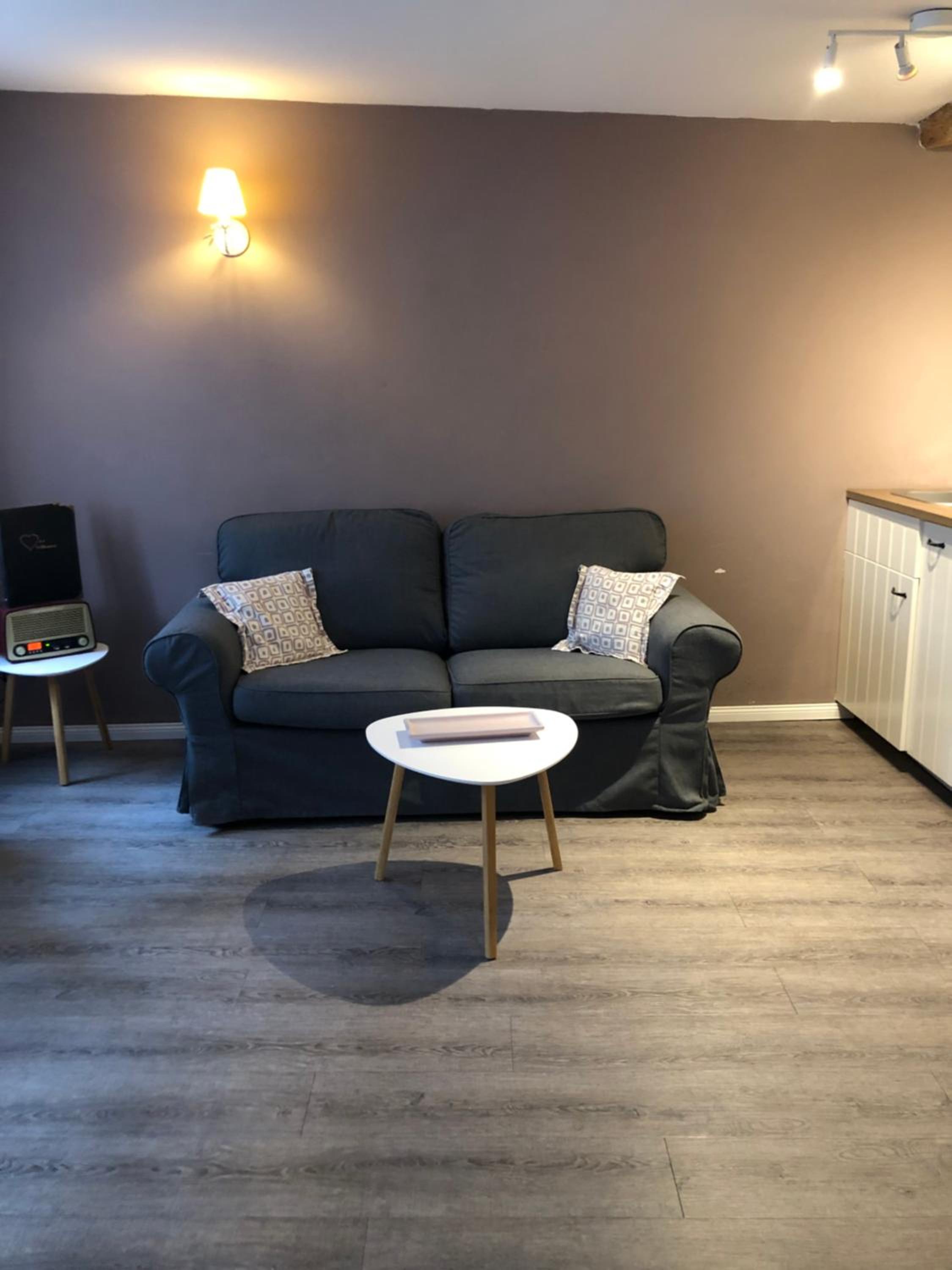 One-Bedroom Apartment - Photo 14