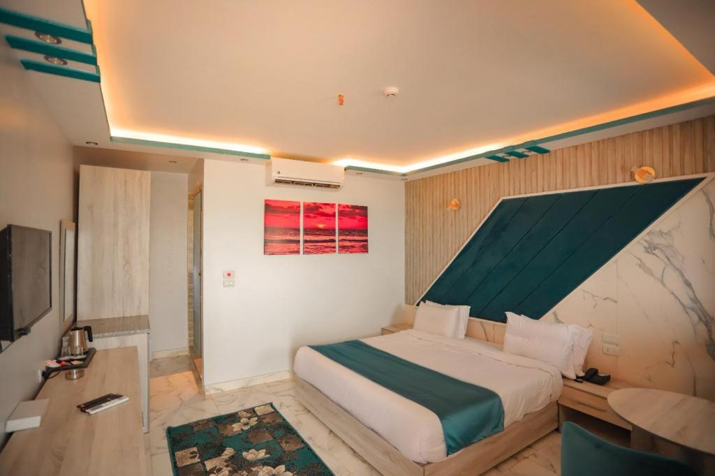 Deluxe Double Room photo 3