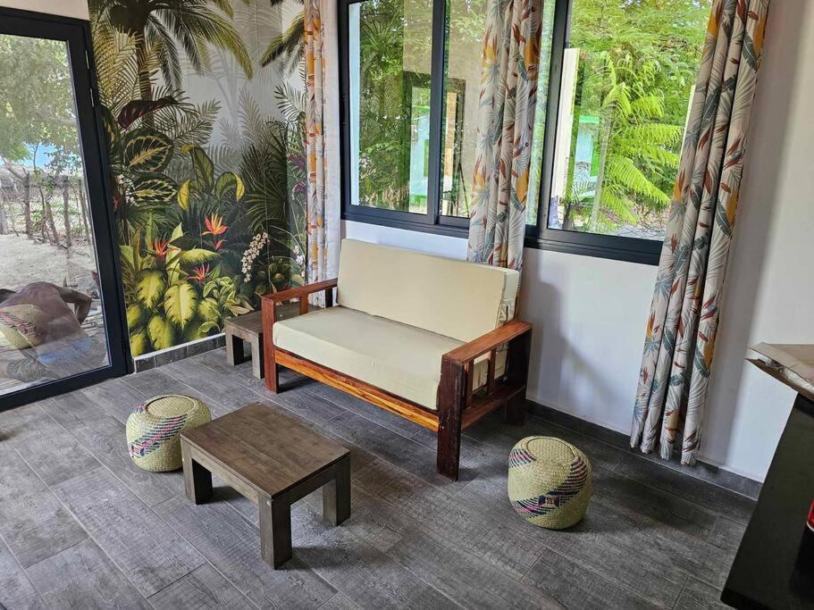 One-Bedroom House photo 1