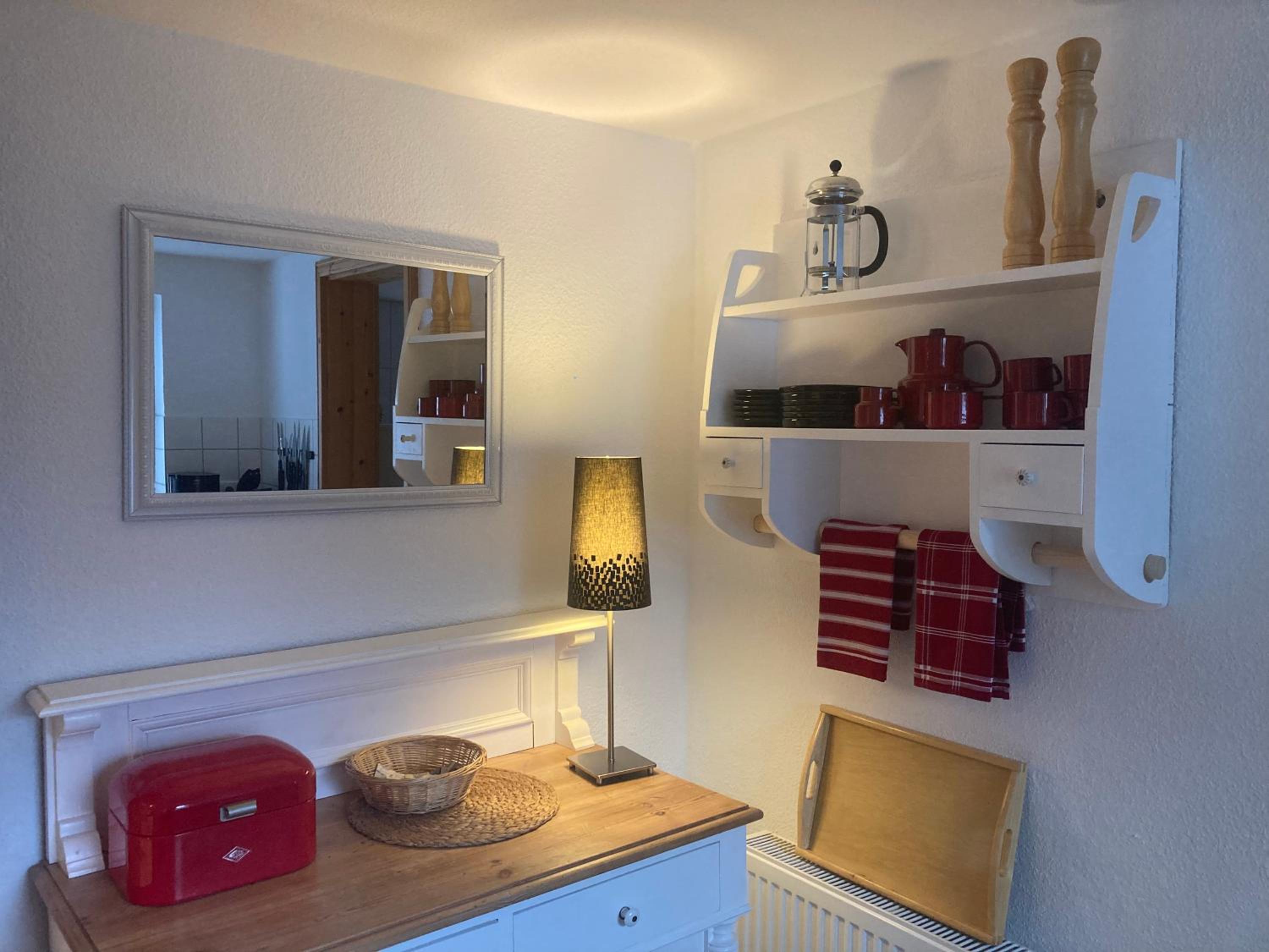 One-Bedroom Apartment photo 2