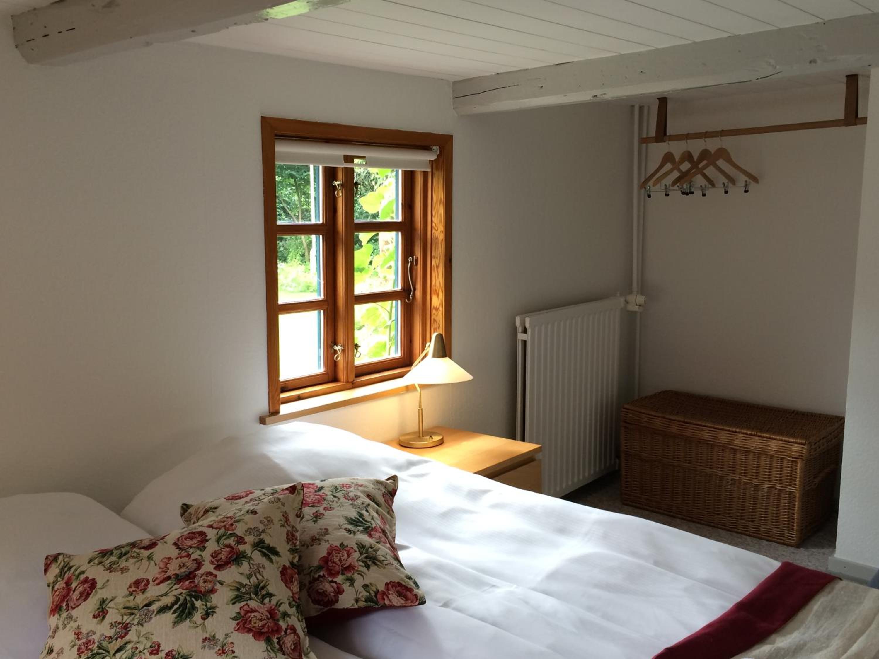 Apartment With Garden View photo 3
