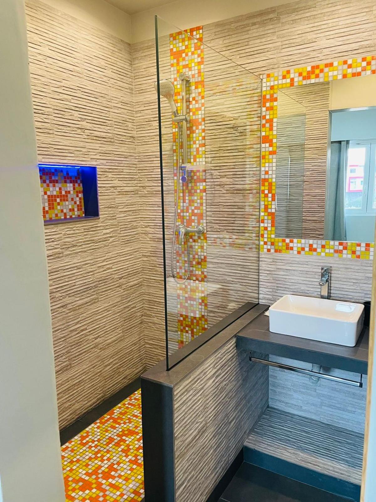 Double or Twin Room with Private Bathroom photo 1