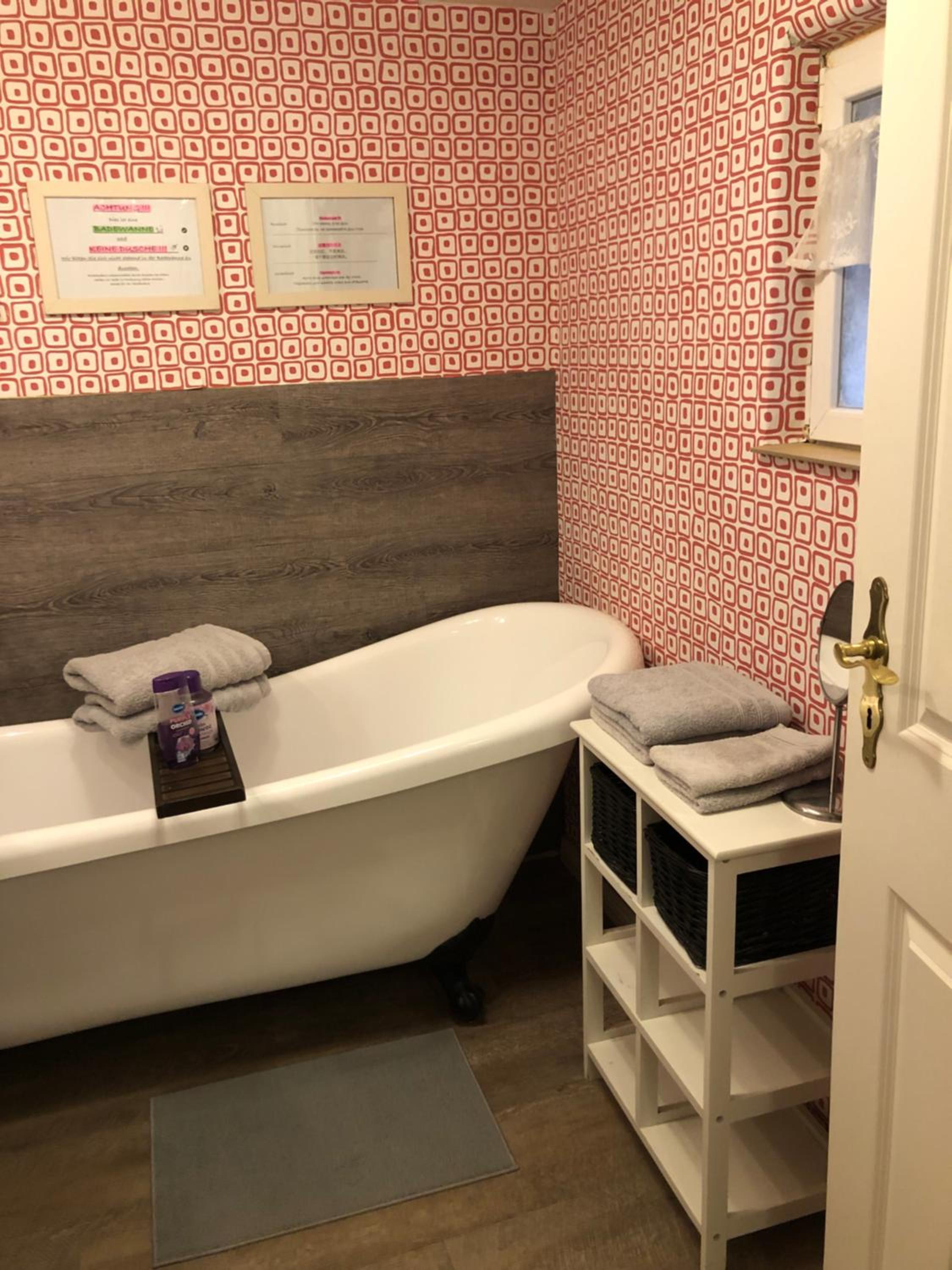 Double Room - Photo 8
