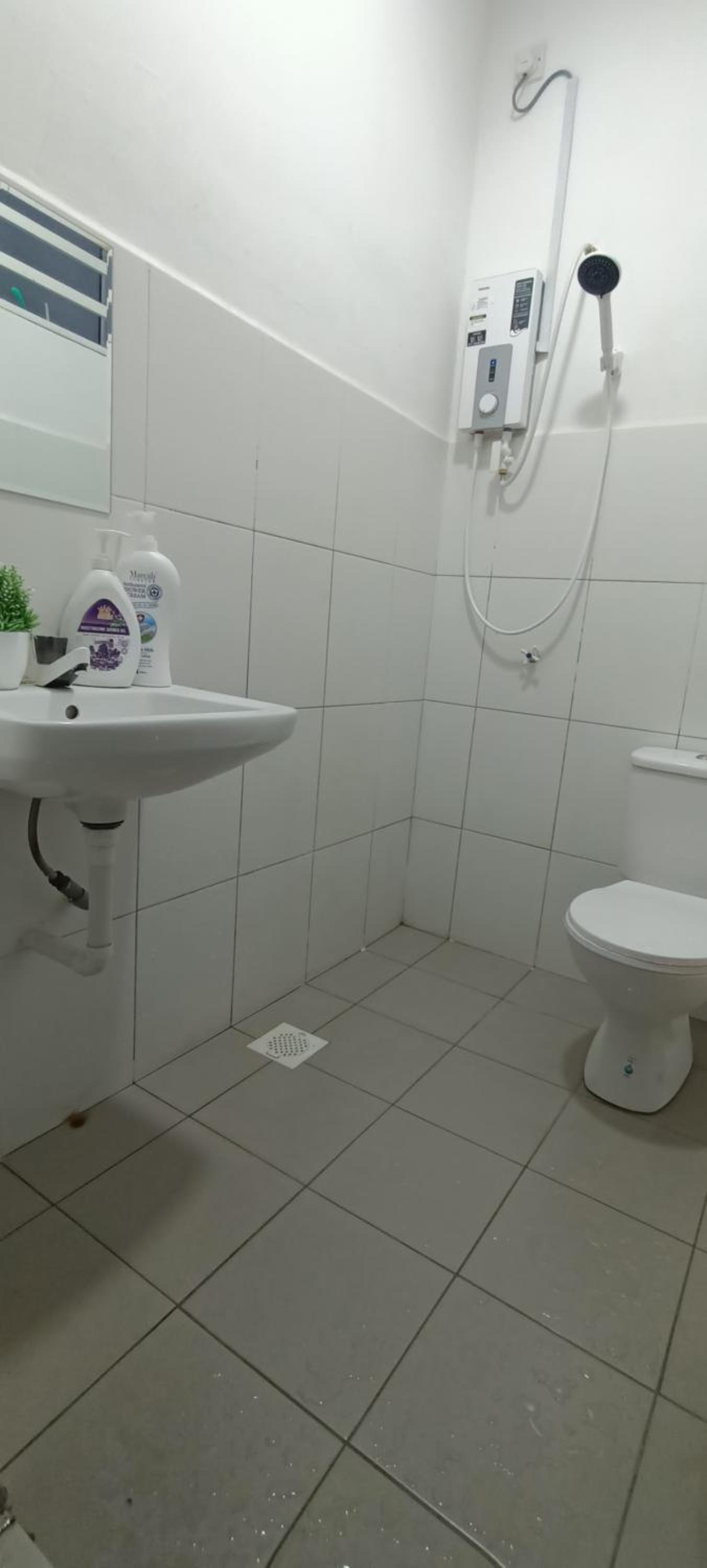 Four-Bedroom House photo 2