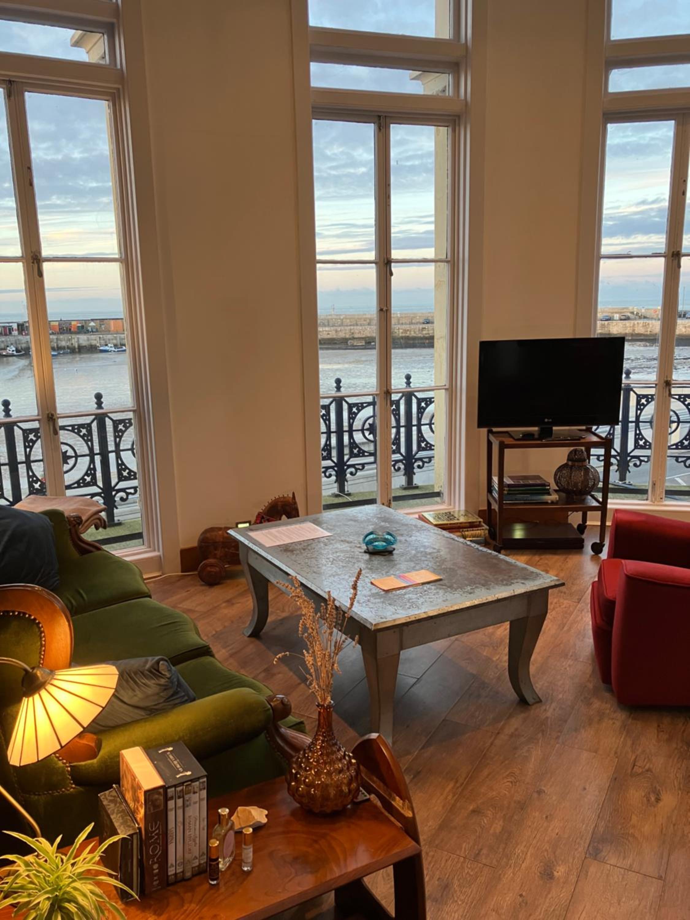 Apartment with Sea View photo 3
