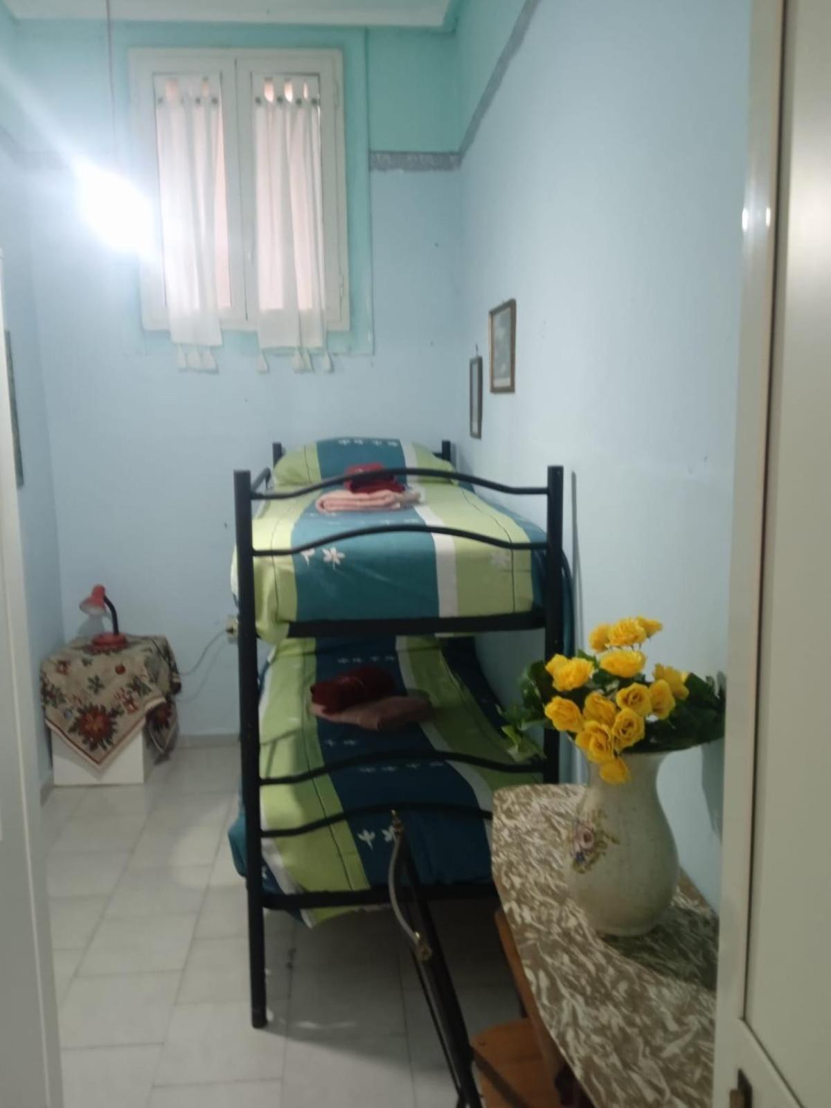 Mixed Dormitory Room photo 1