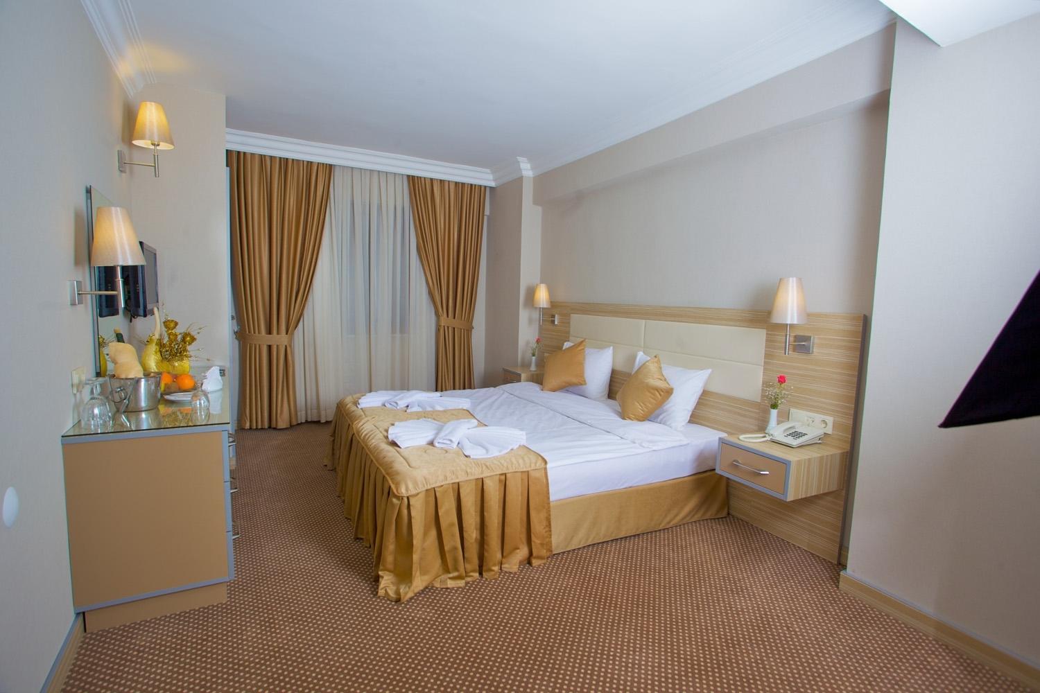 Standard Double Room photo 3