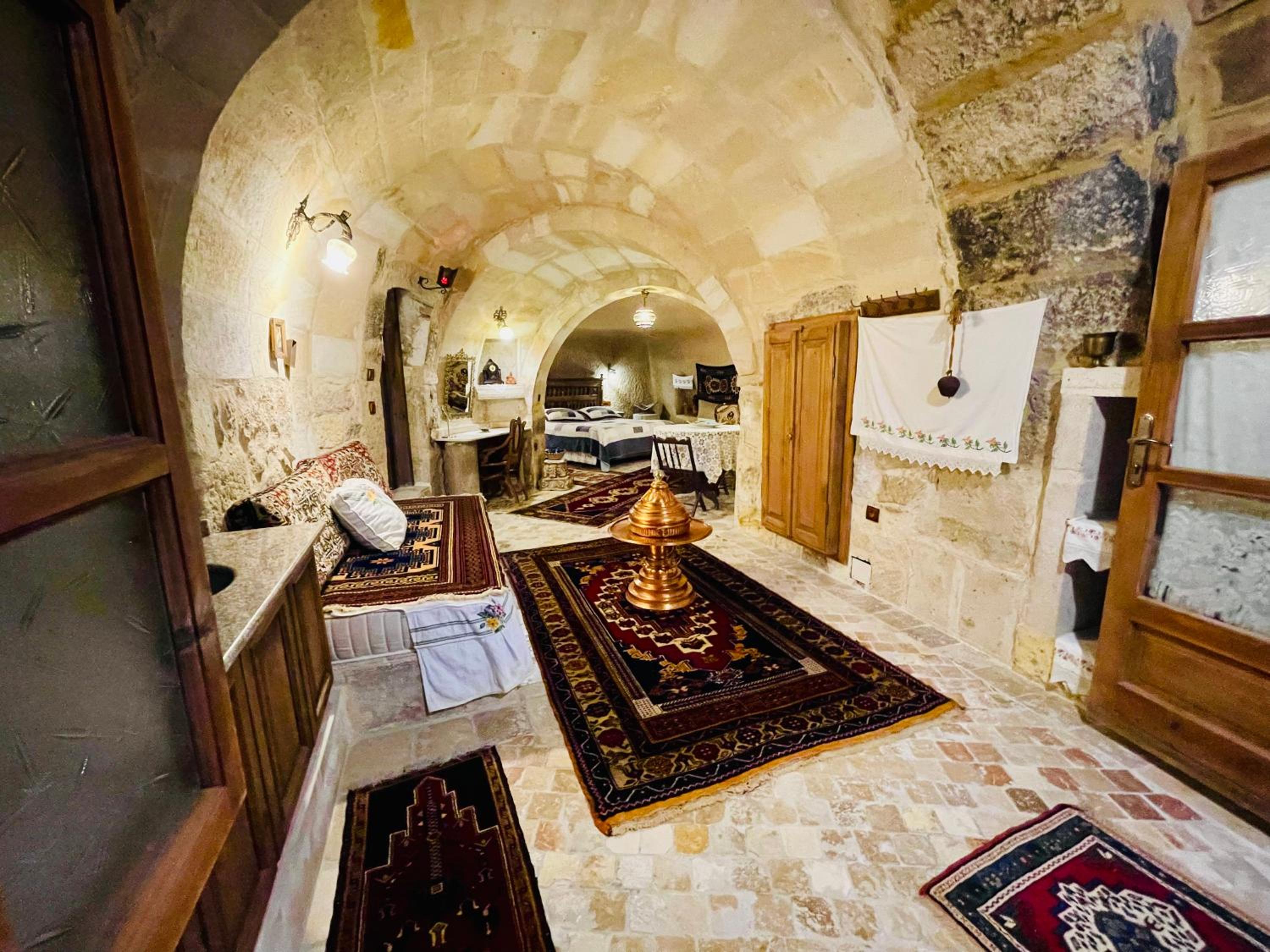 Cave Room photo 2