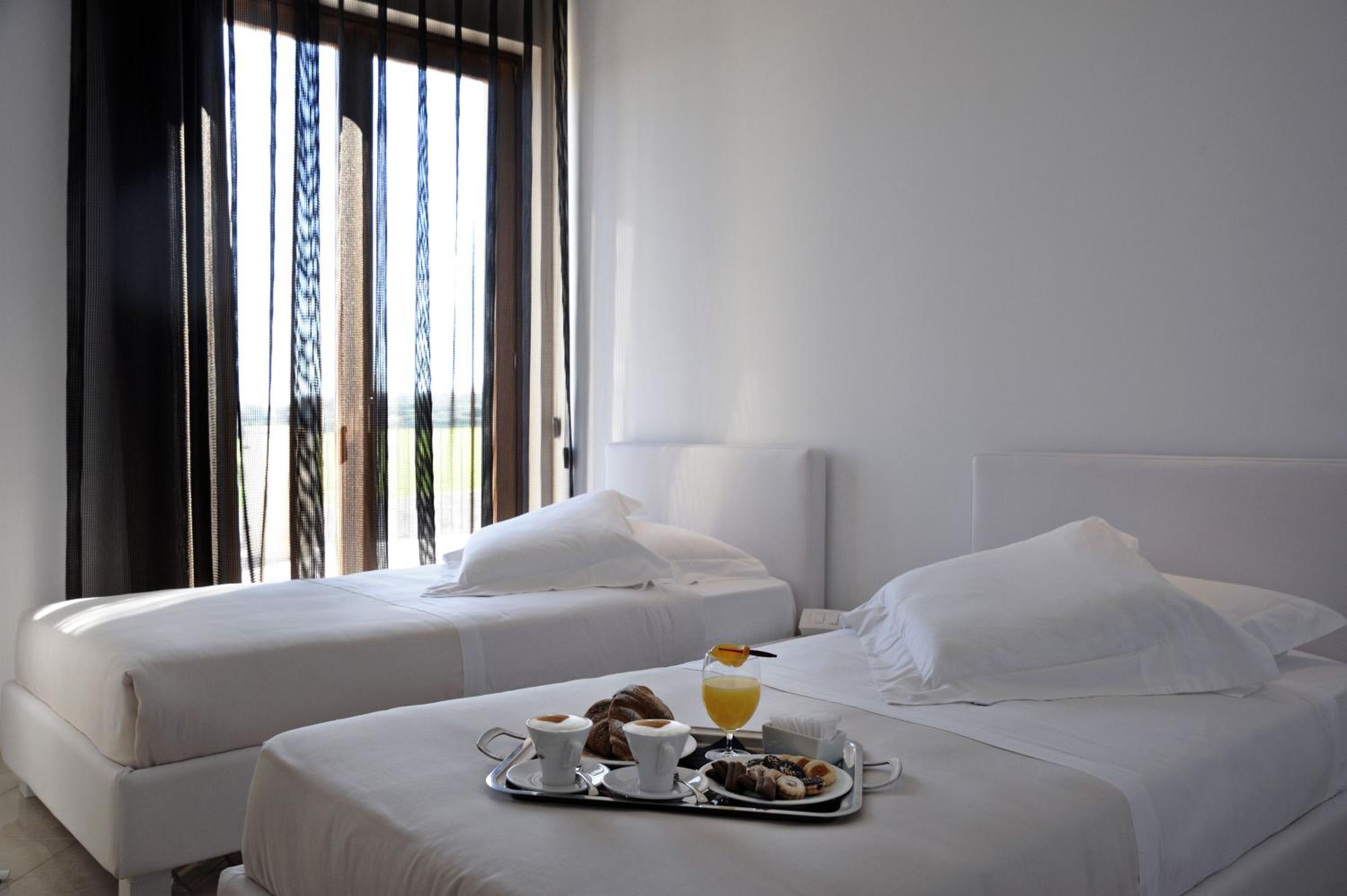 Superior Double or Twin Room - Photo 1