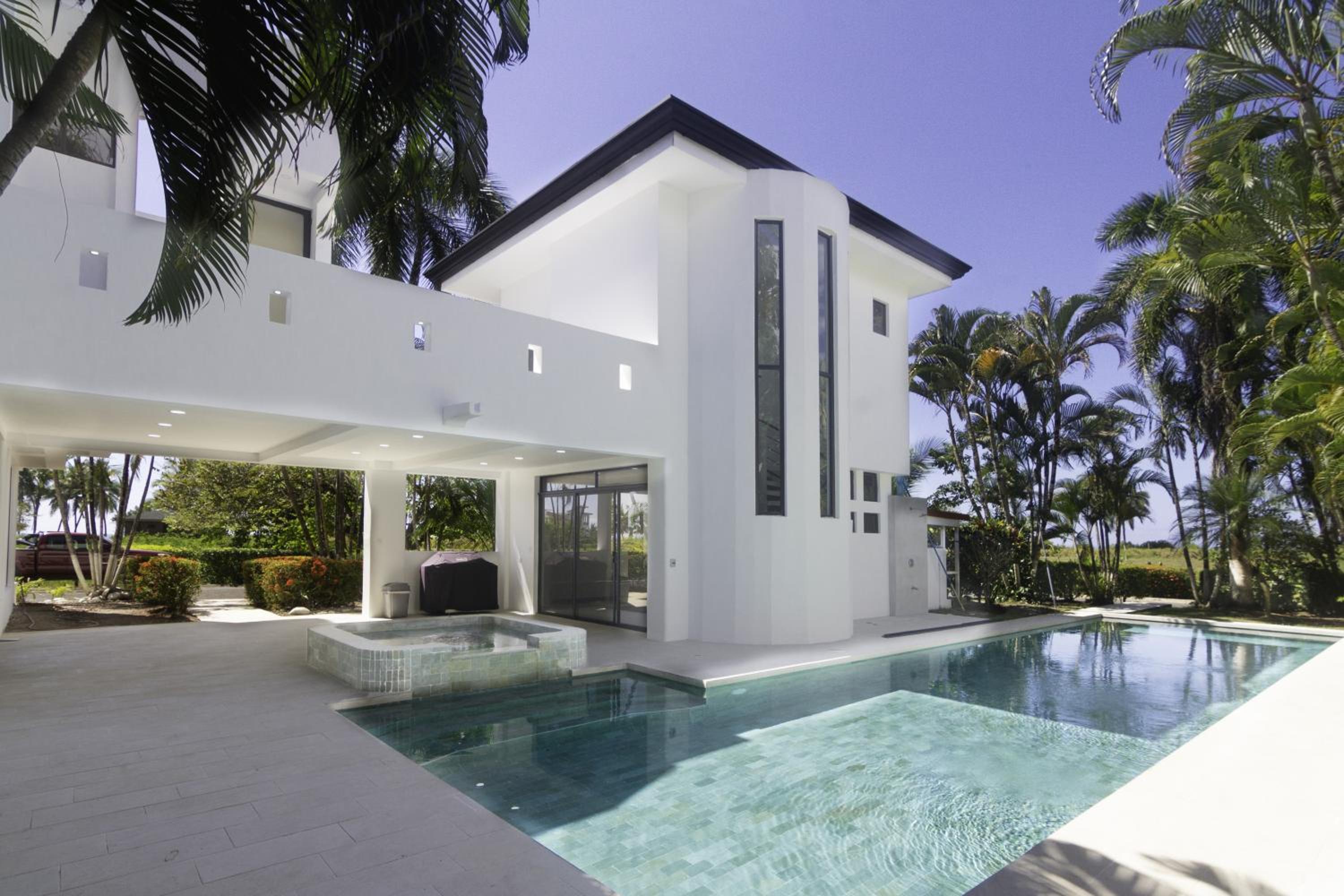Superior Apartment photo 3