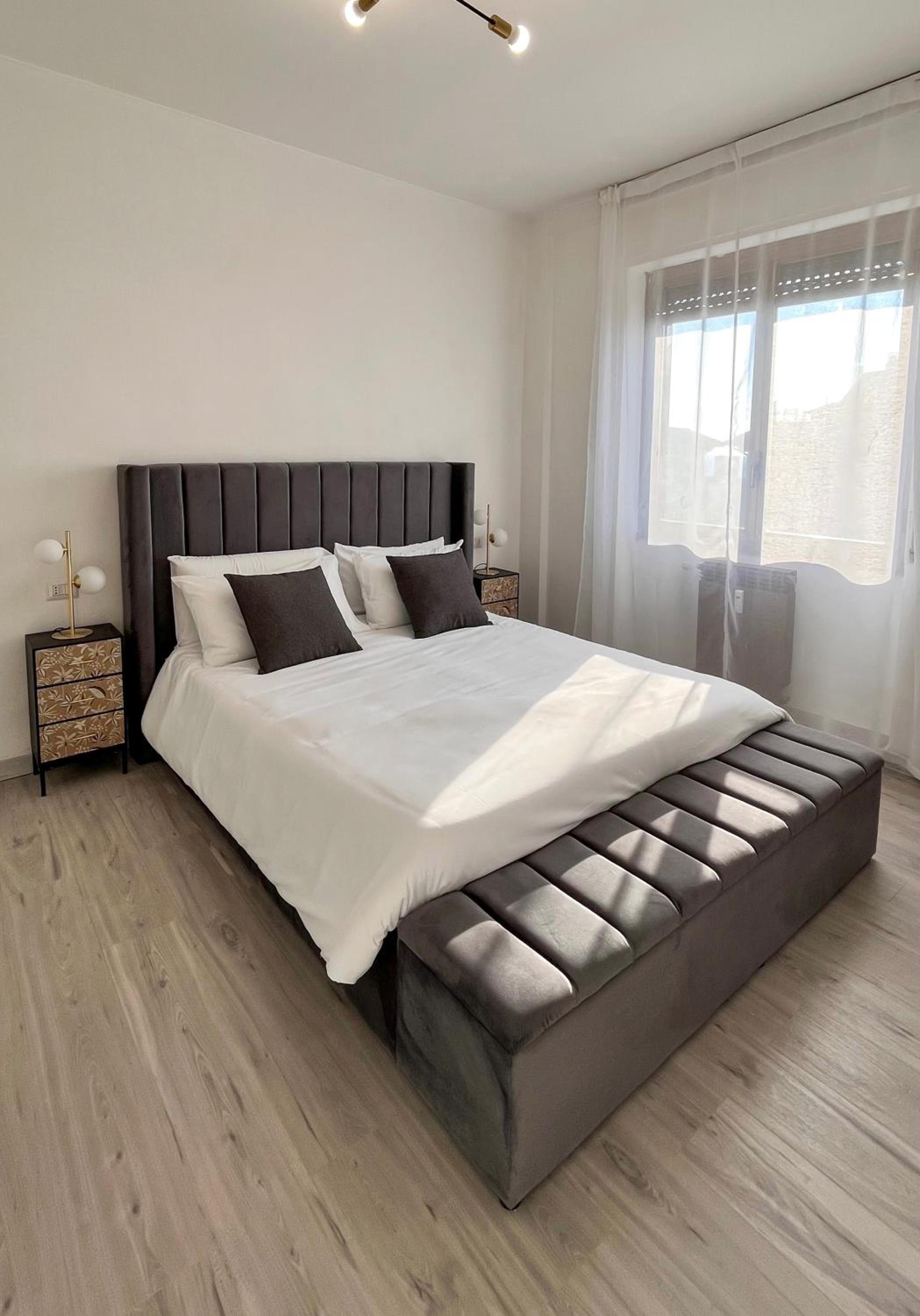 Large Double Room photo 1