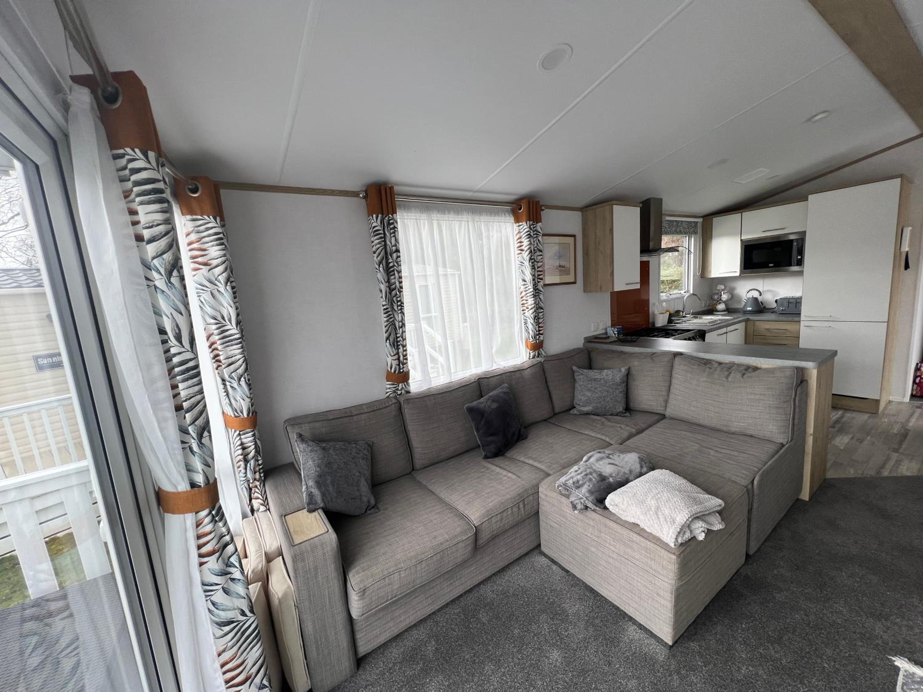 Caravan photo 3