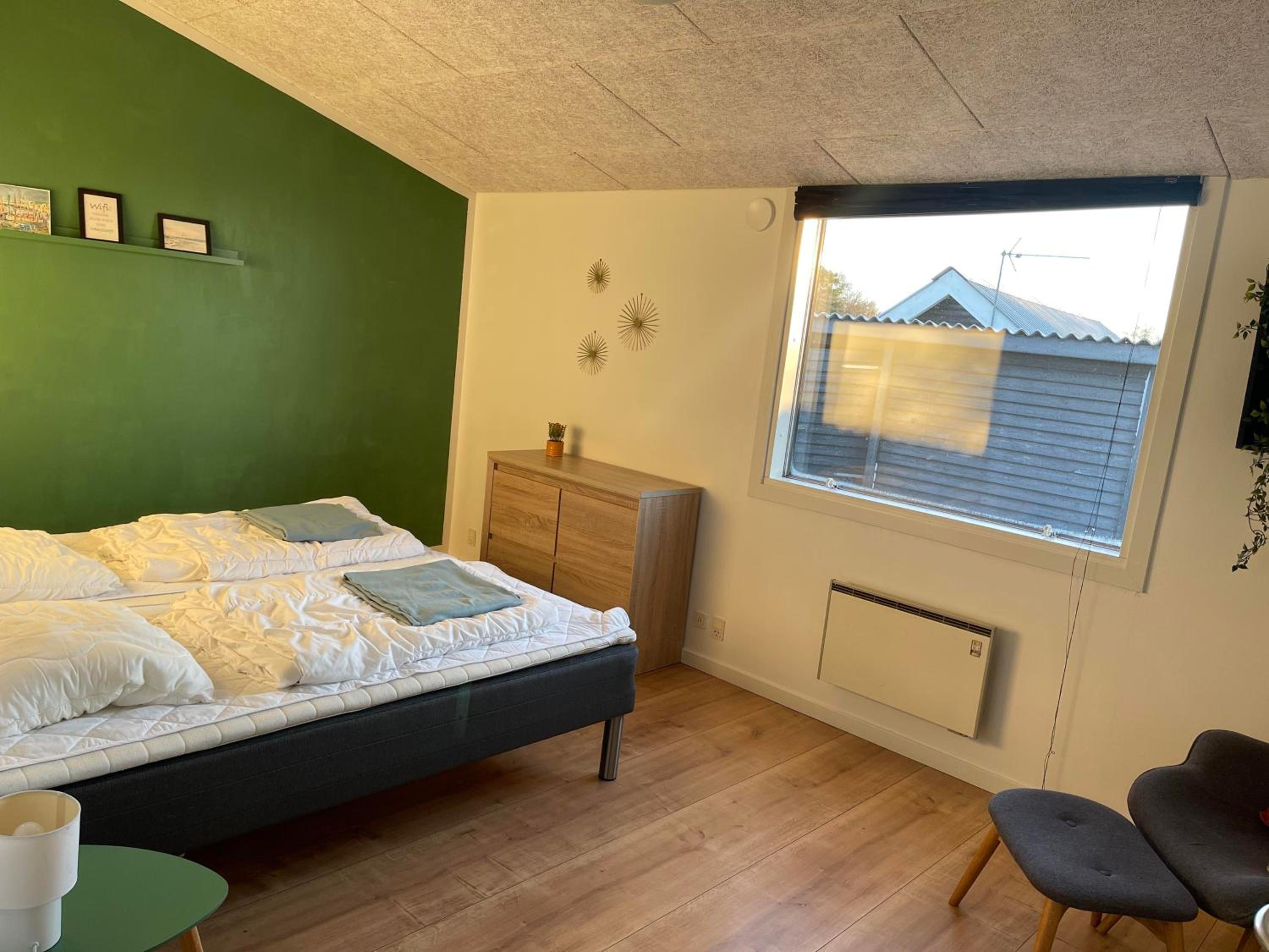 Double or Twin Room with Shared Bathroom photo 2