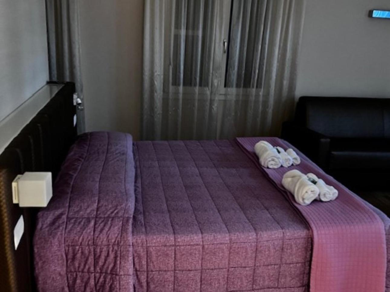 Superior Quadruple Room - Photo 13