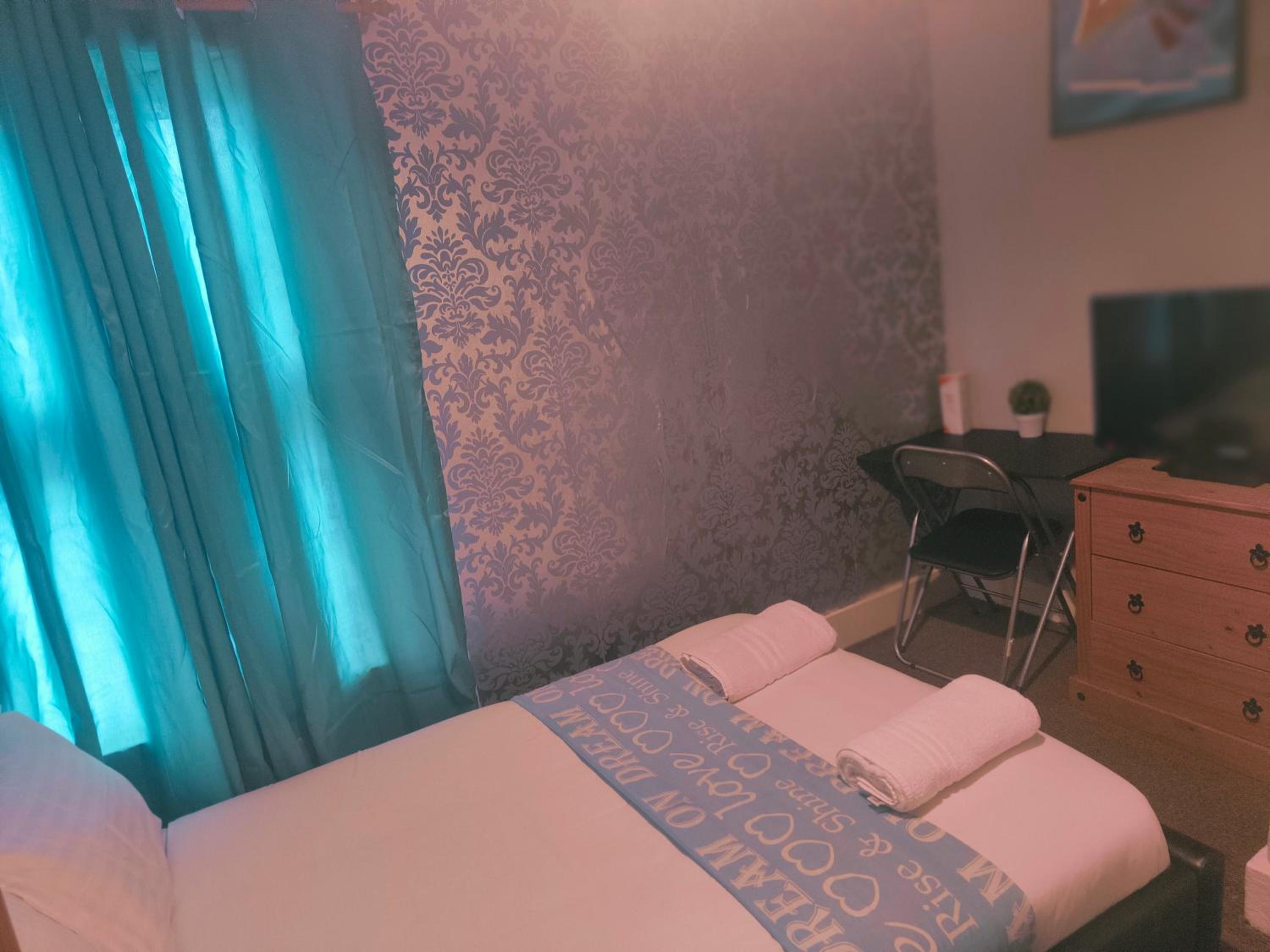 Double Room - Photo 3