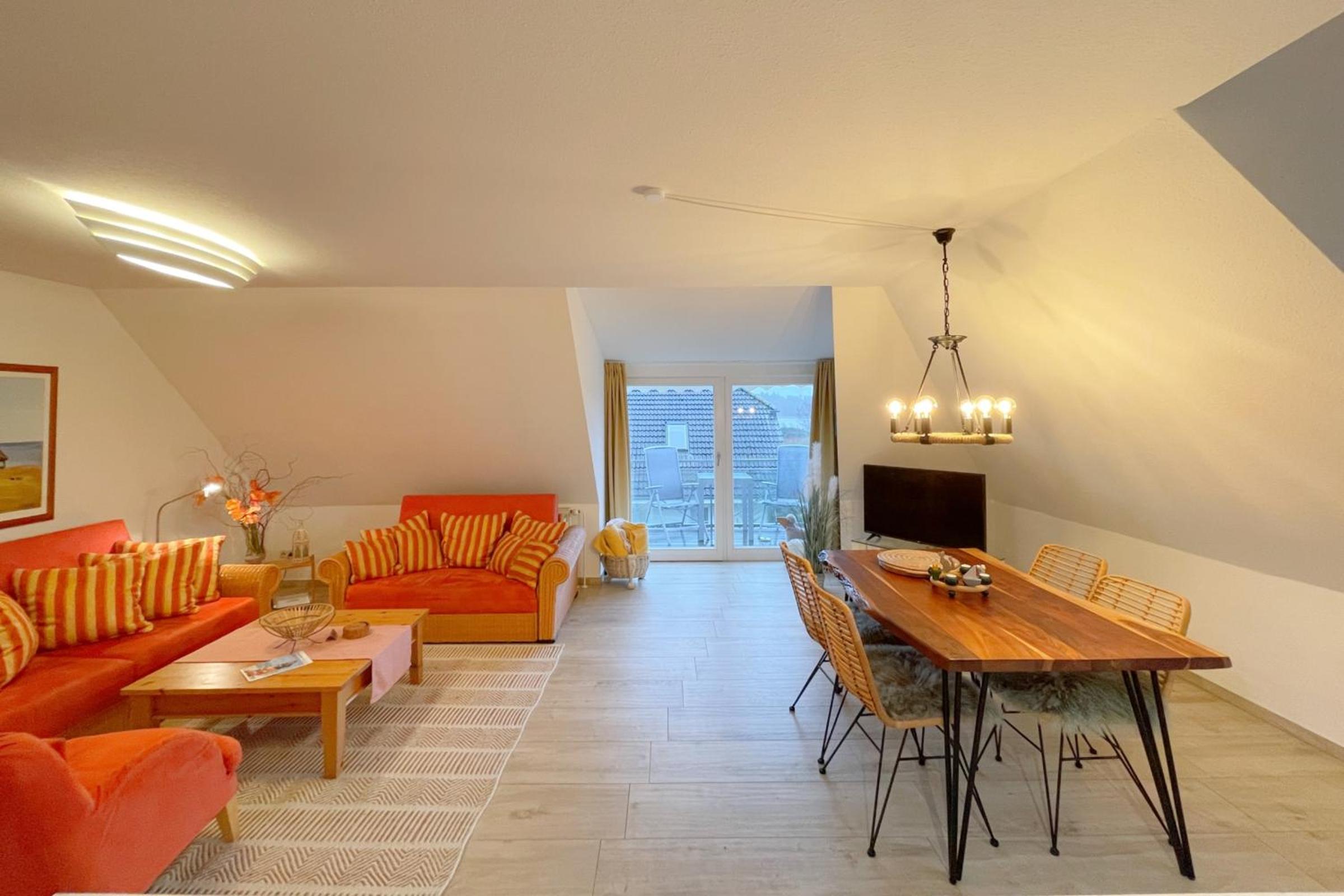 Apartment with Balcony photo 1