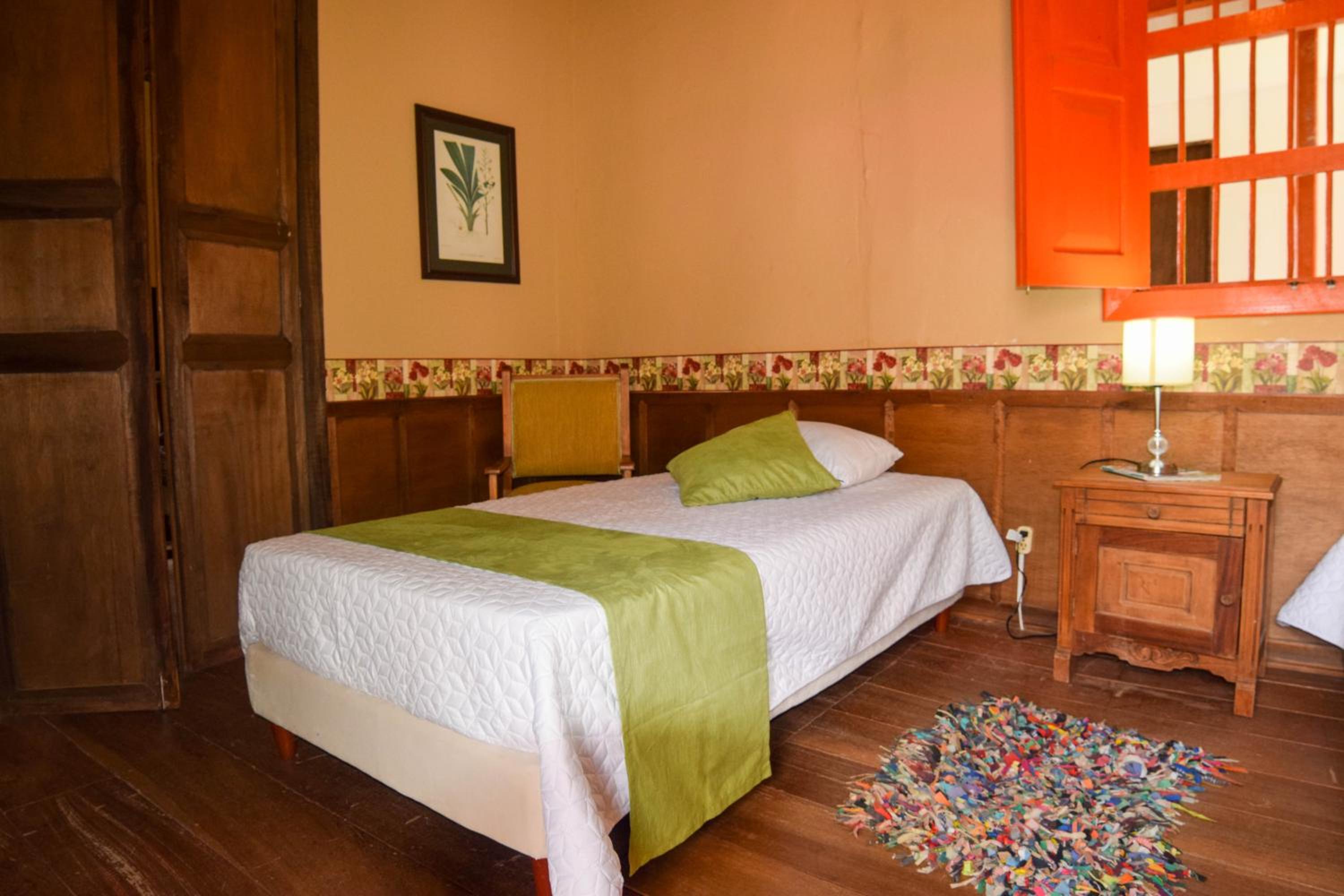 Quadruple Room With Private Bathroom photo 2