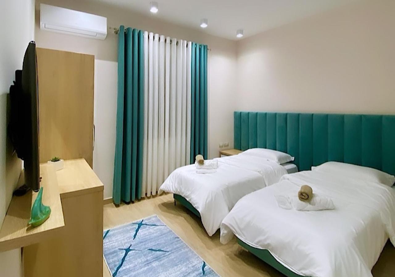 Deluxe Double or Twin Room photo 2