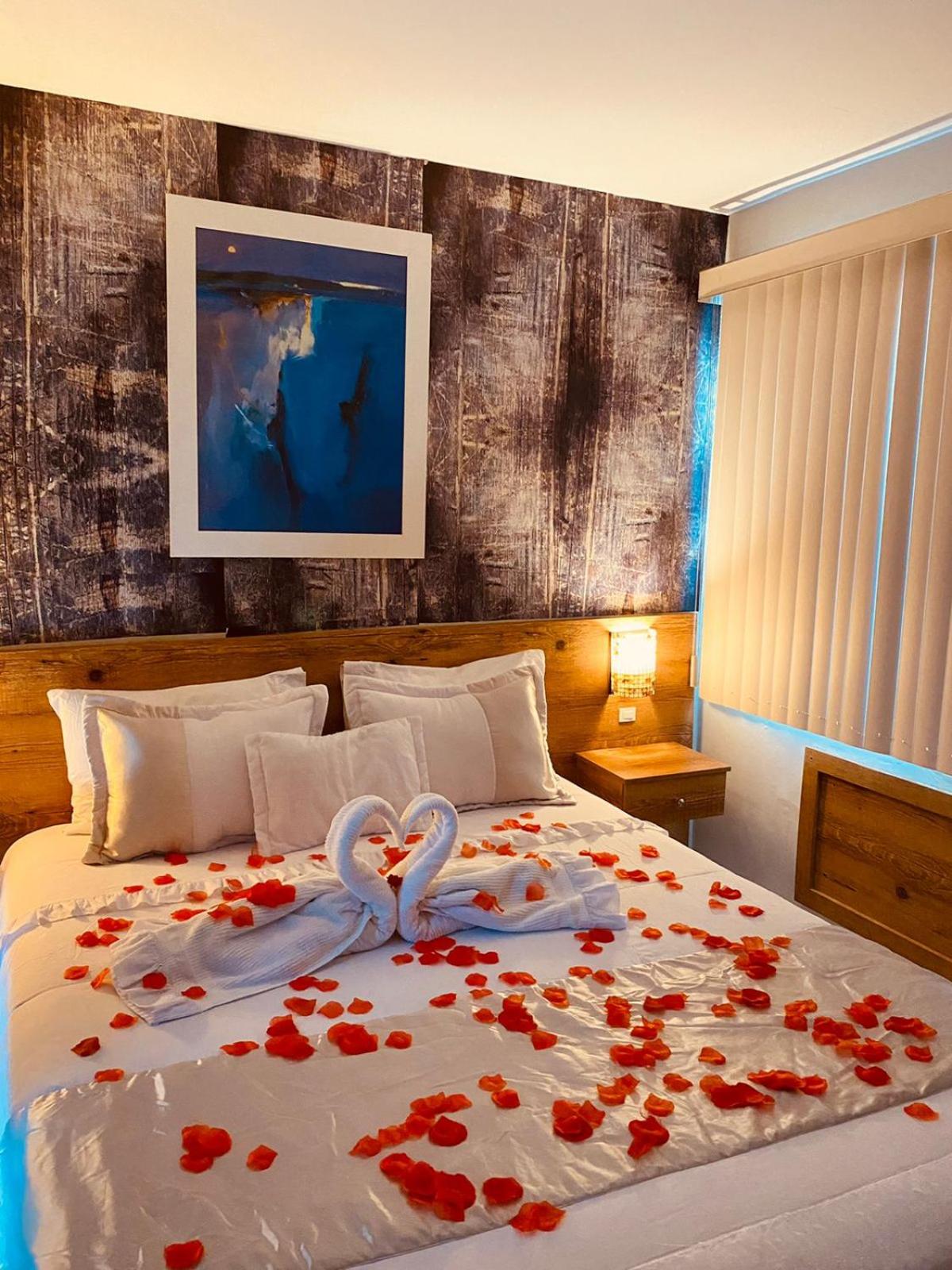 Suite with Spa Bath photo 3