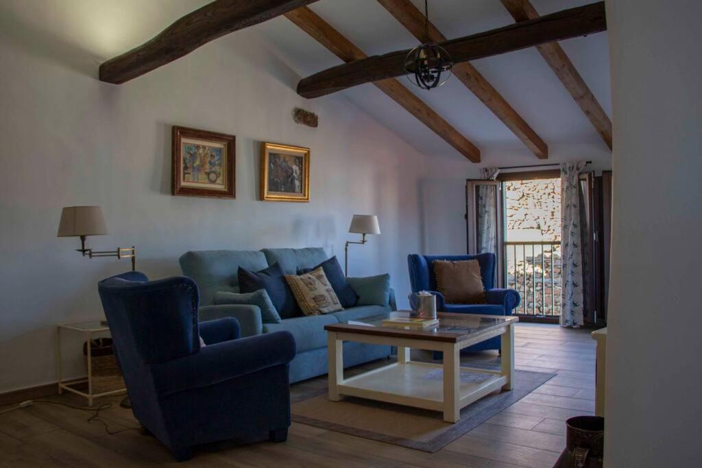 One-Bedroom House photo 3