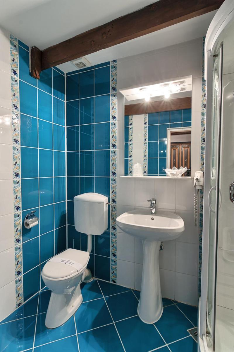 Double or Twin Room photo 2