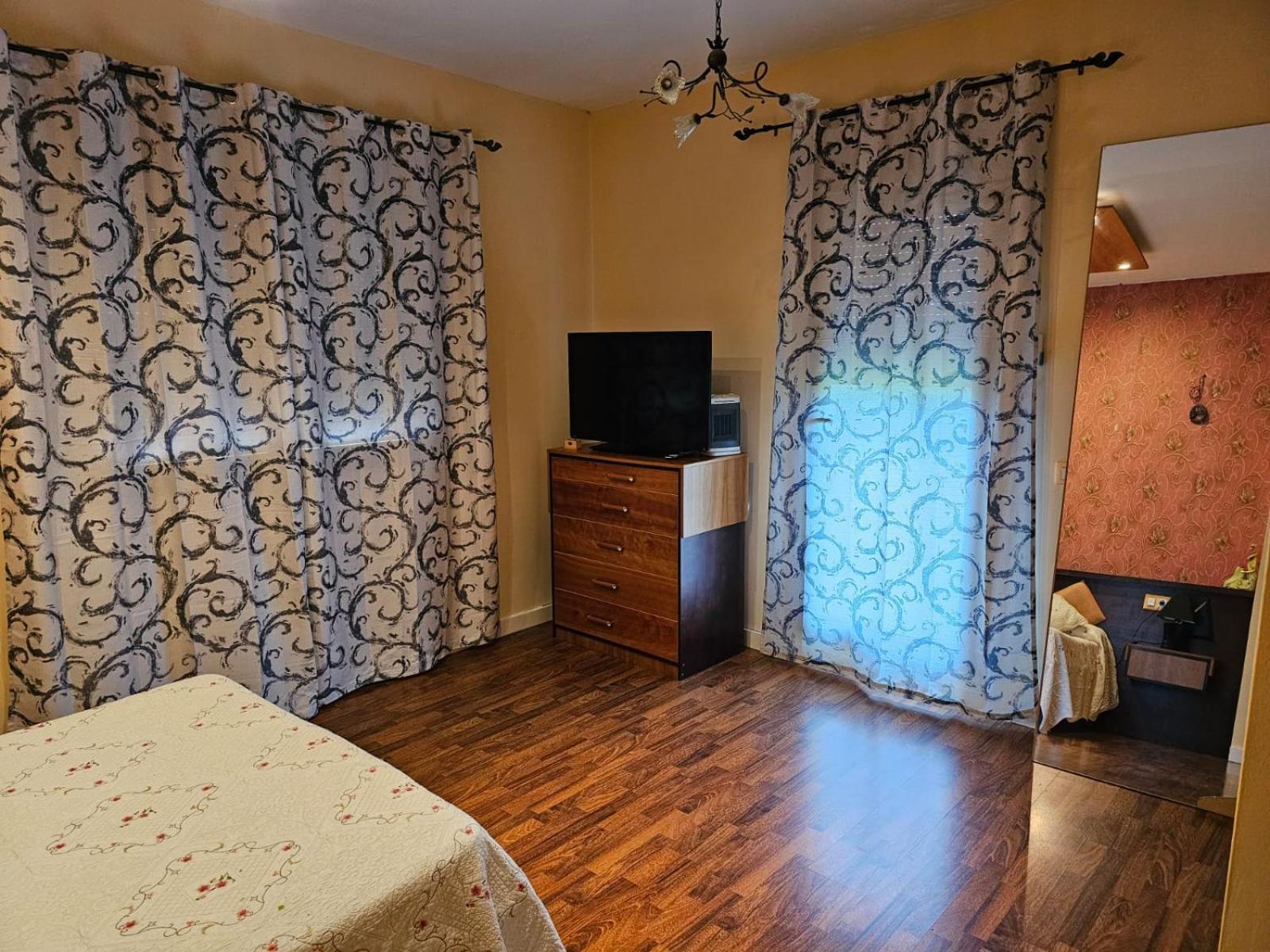 Casa de tres habitaciones