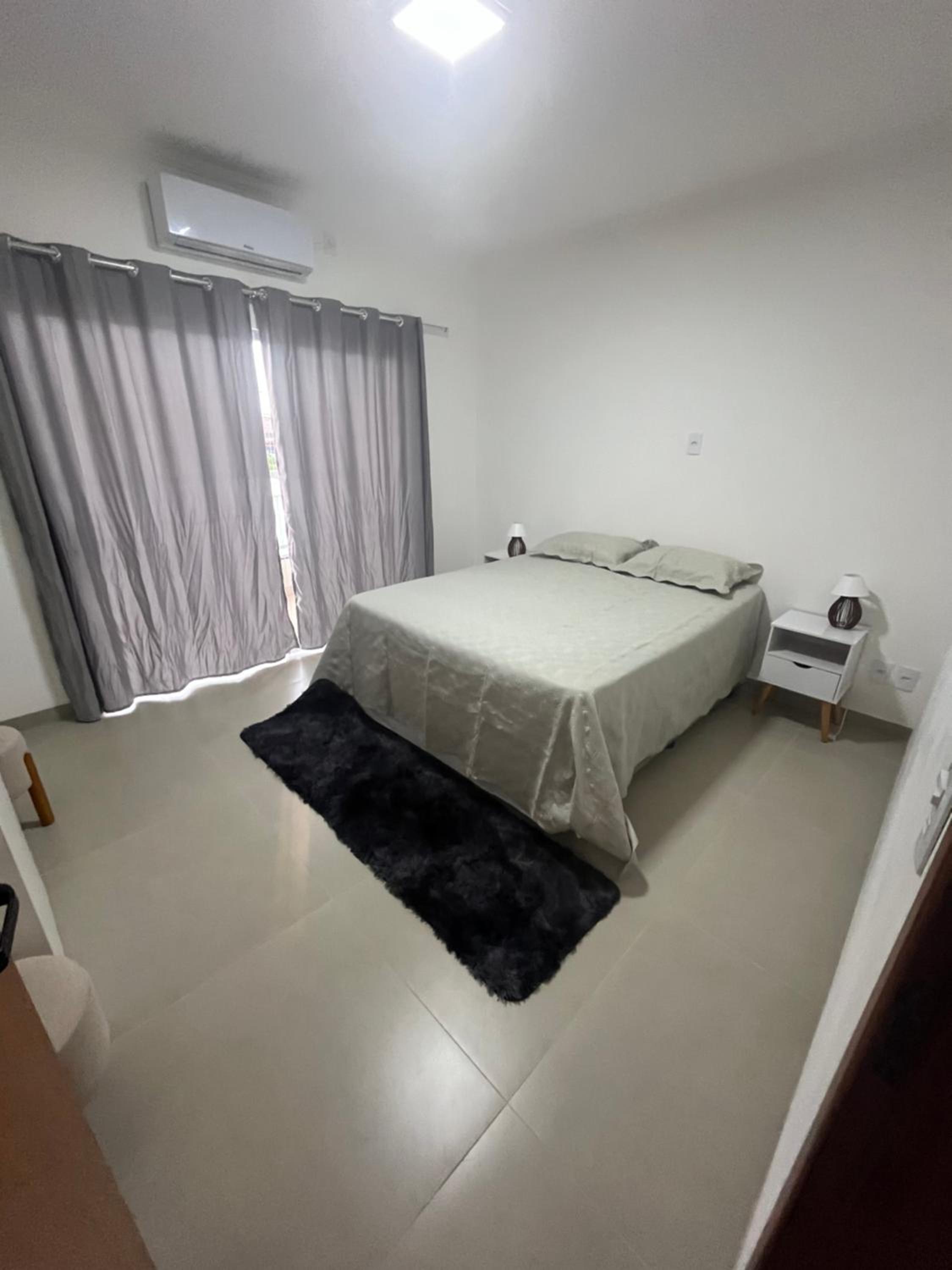 One-Bedroom House photo 1