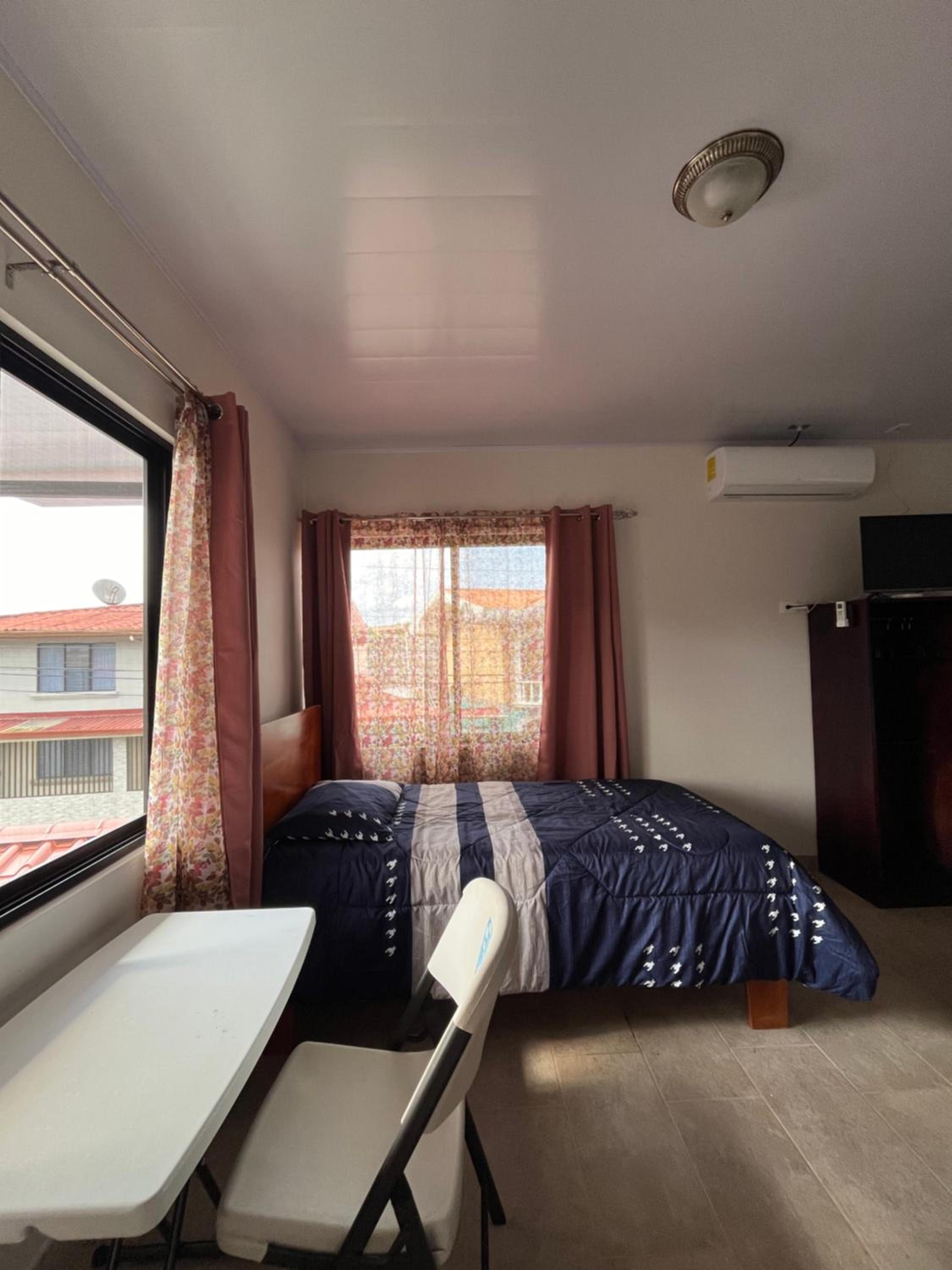 Deluxe Double or Twin Room photo 1