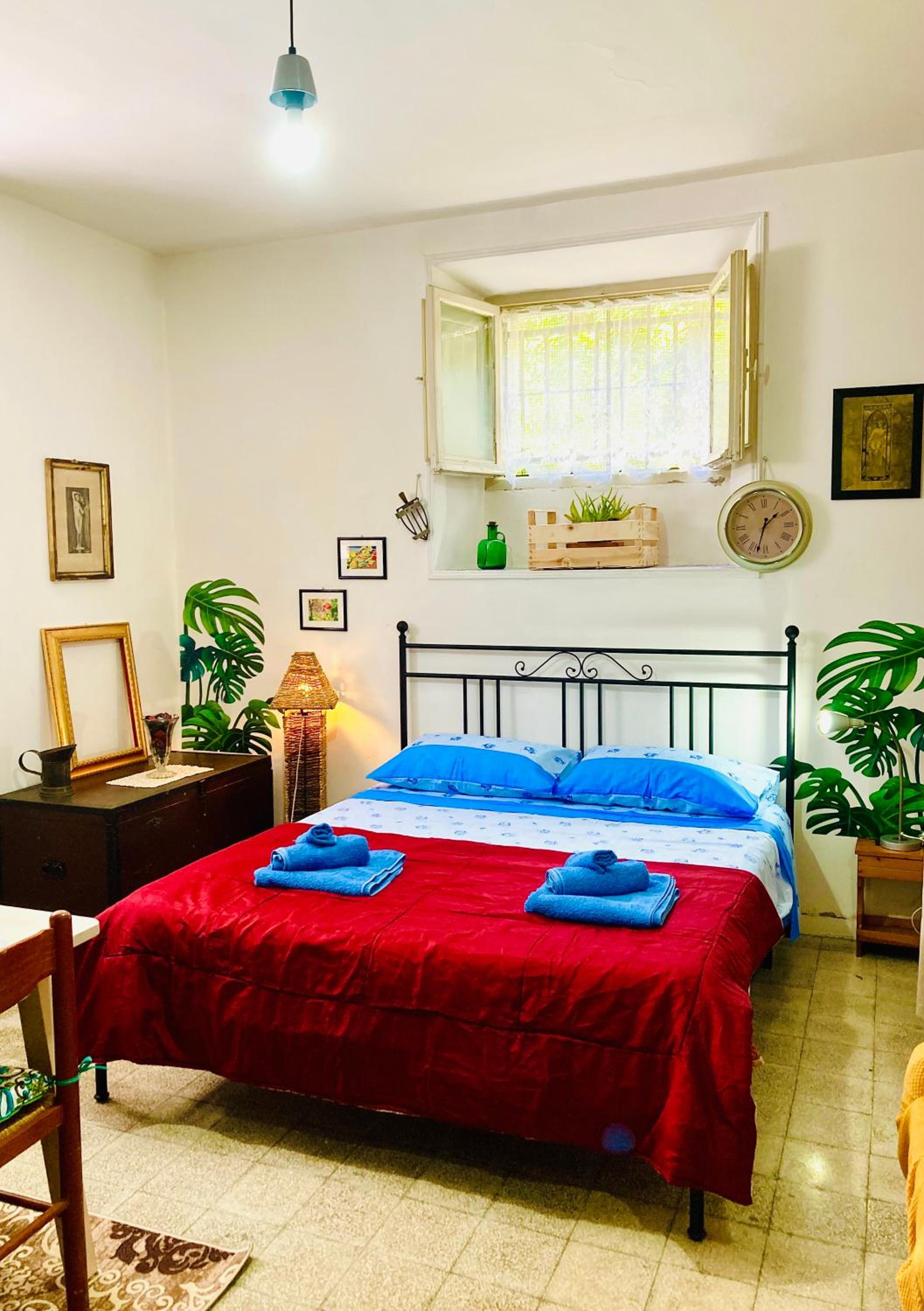 One-Bedroom House