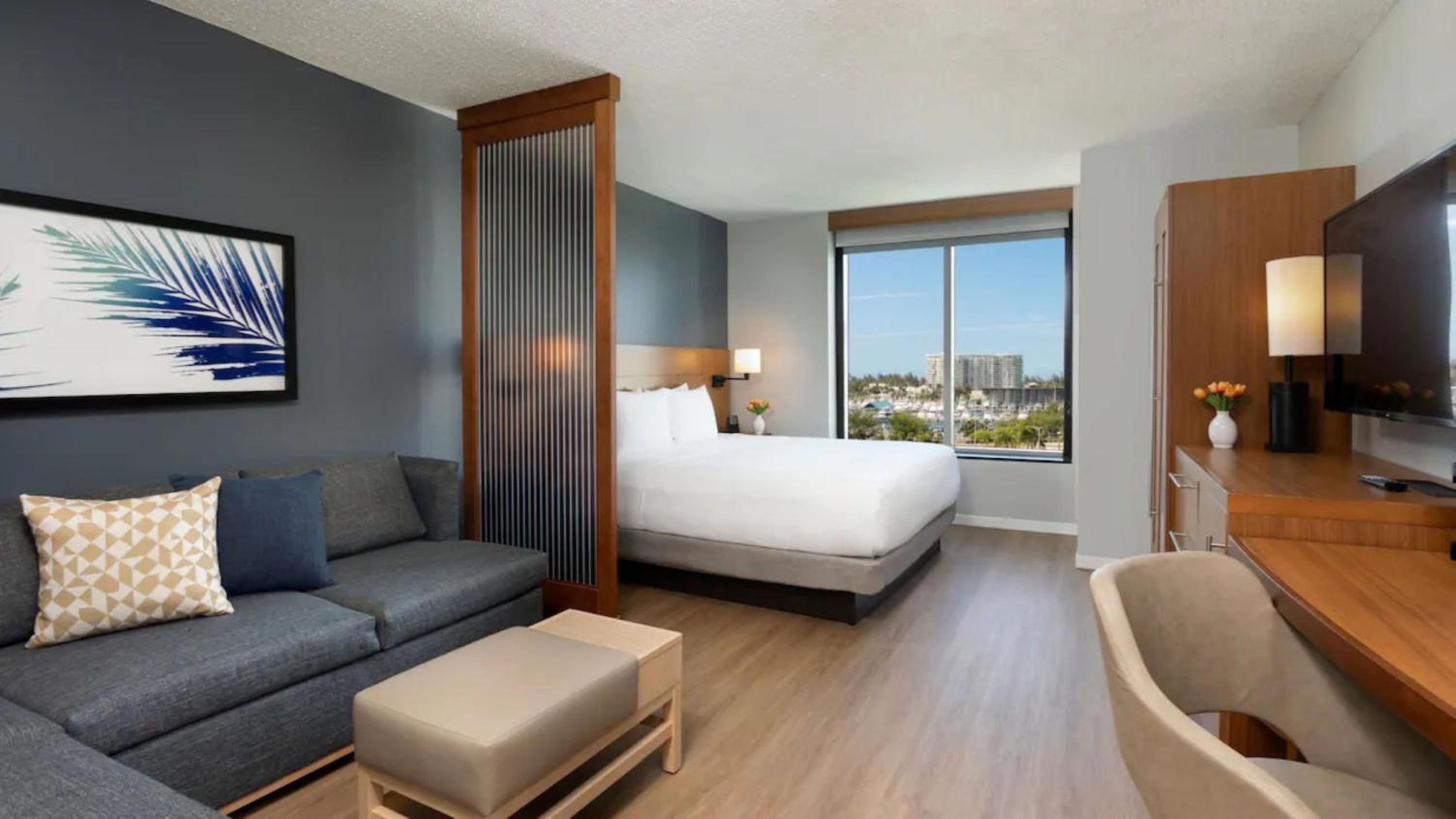 King Room with Sofa bed and Bay View