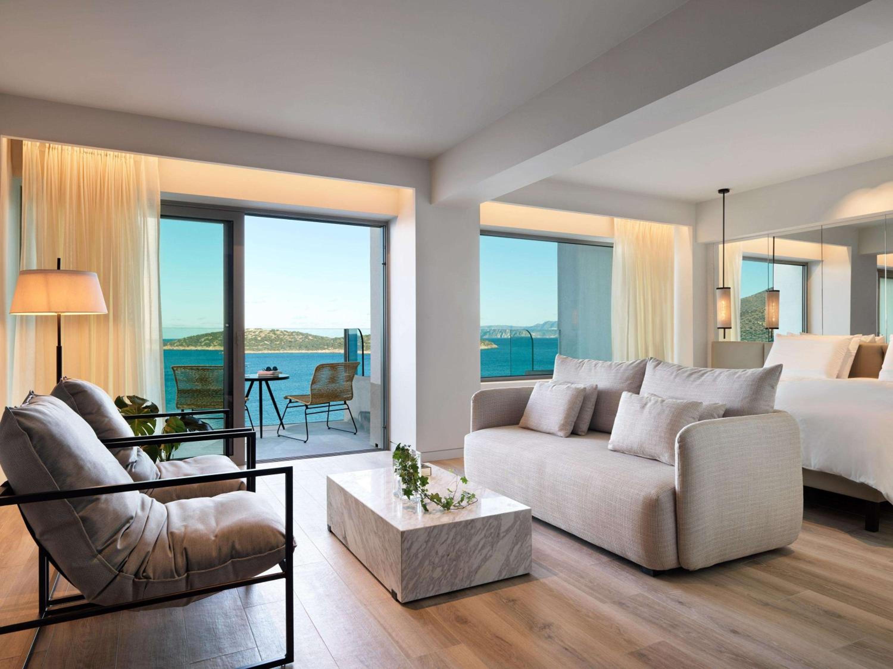Suite Stunning Sea View with Plunge Pool