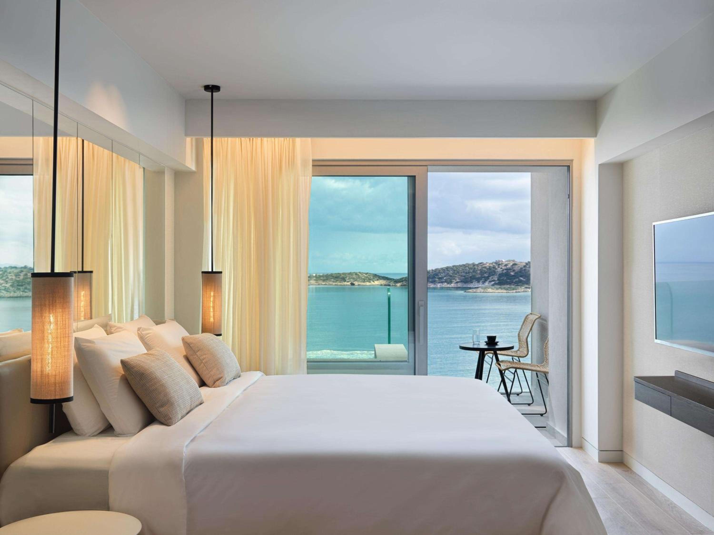 Deluxe Stunning Sea View Plunge Pool - Photo 1