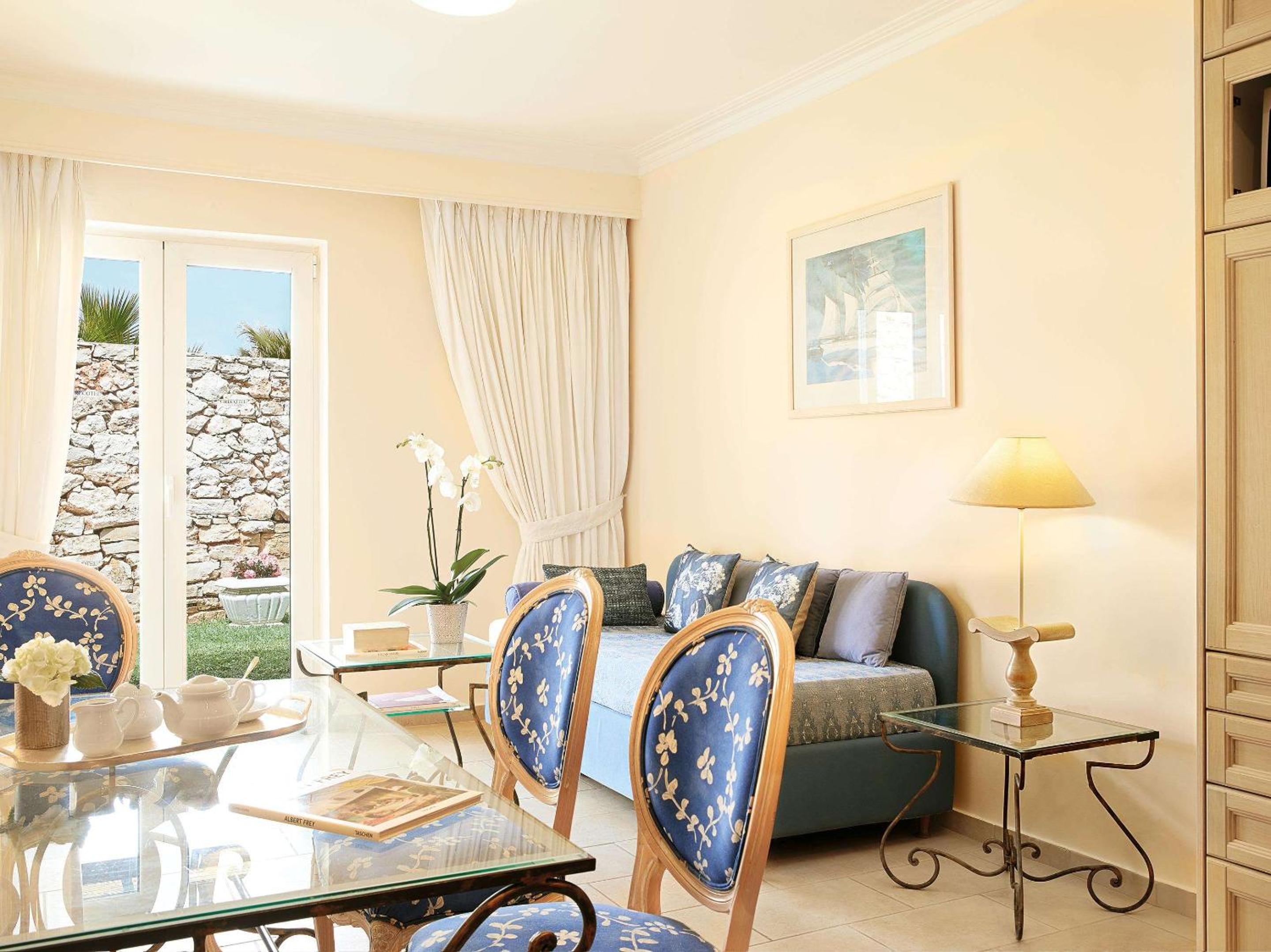 Casa Marina Family Suite, Pool \ Garden View - Photo 1