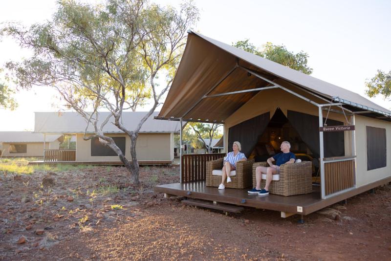 Superior Tent with Private Bathroom photo 3