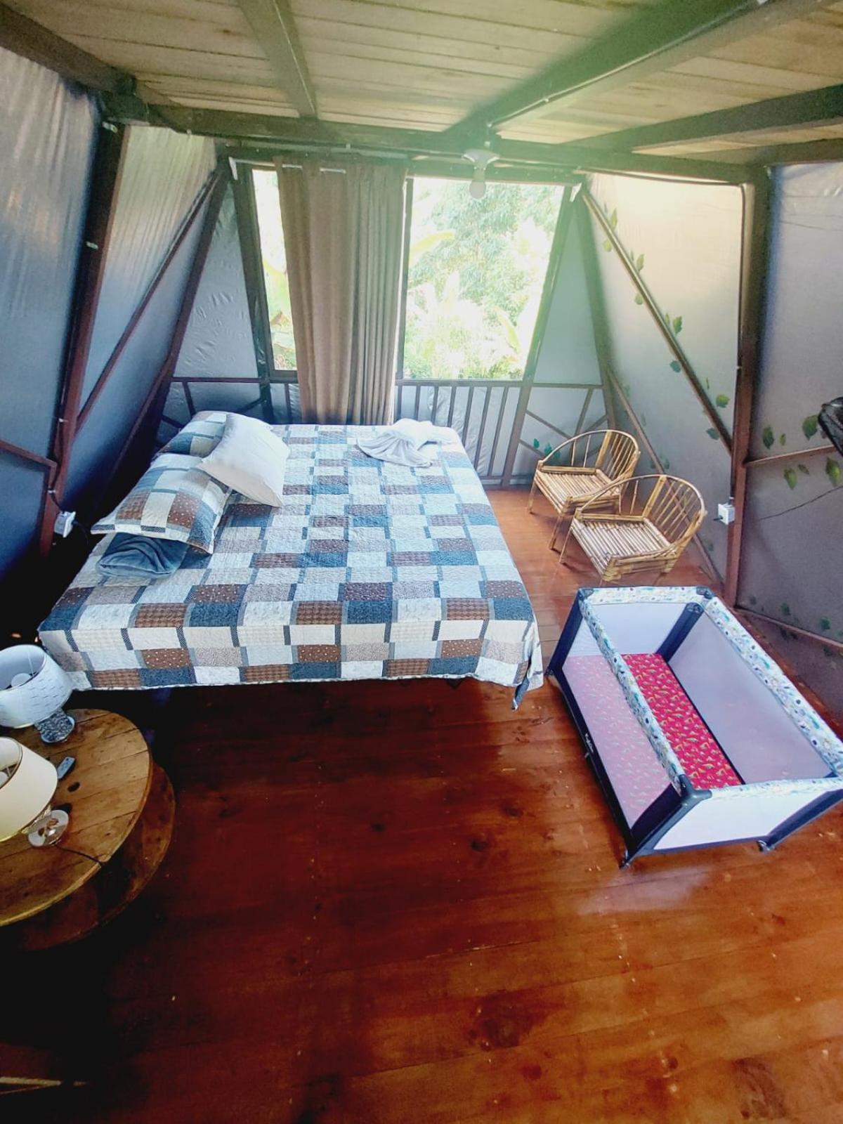 Superior Bungalow photo 1