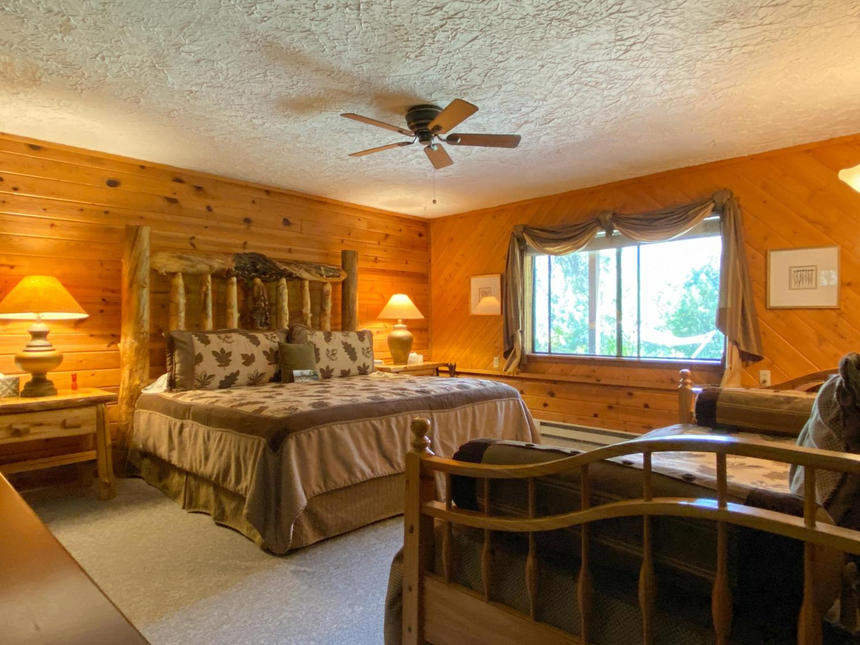 Classic Quadruple Room