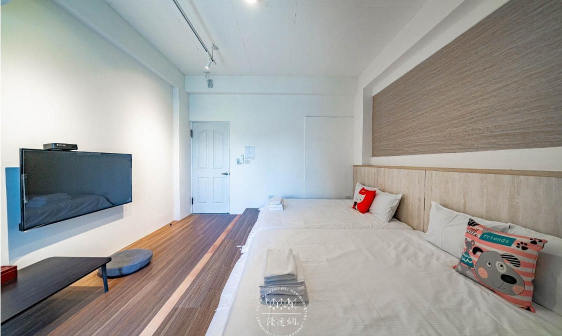Quadruple Room with Balcony photo 3