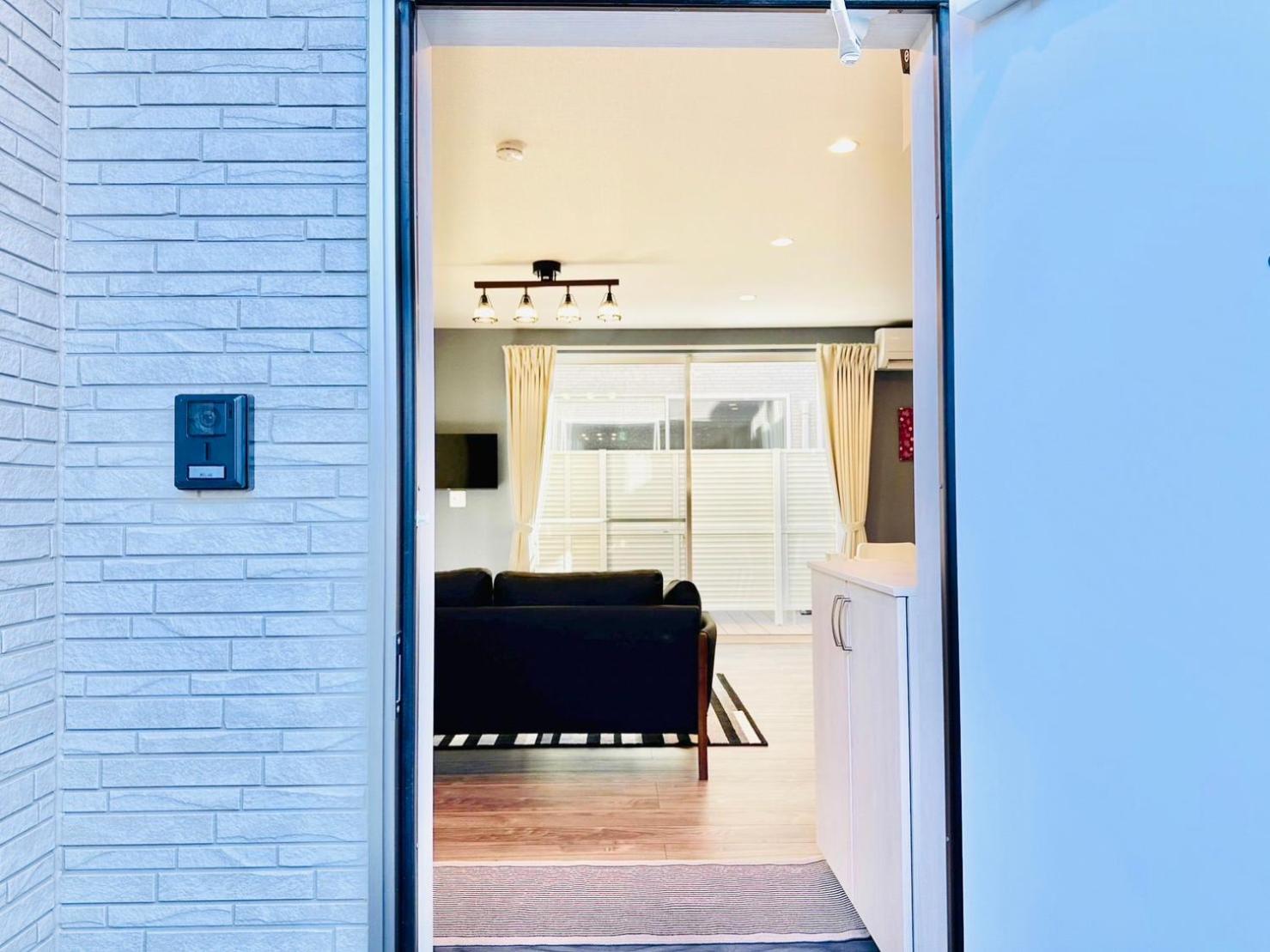Three-Bedroom House photo 2